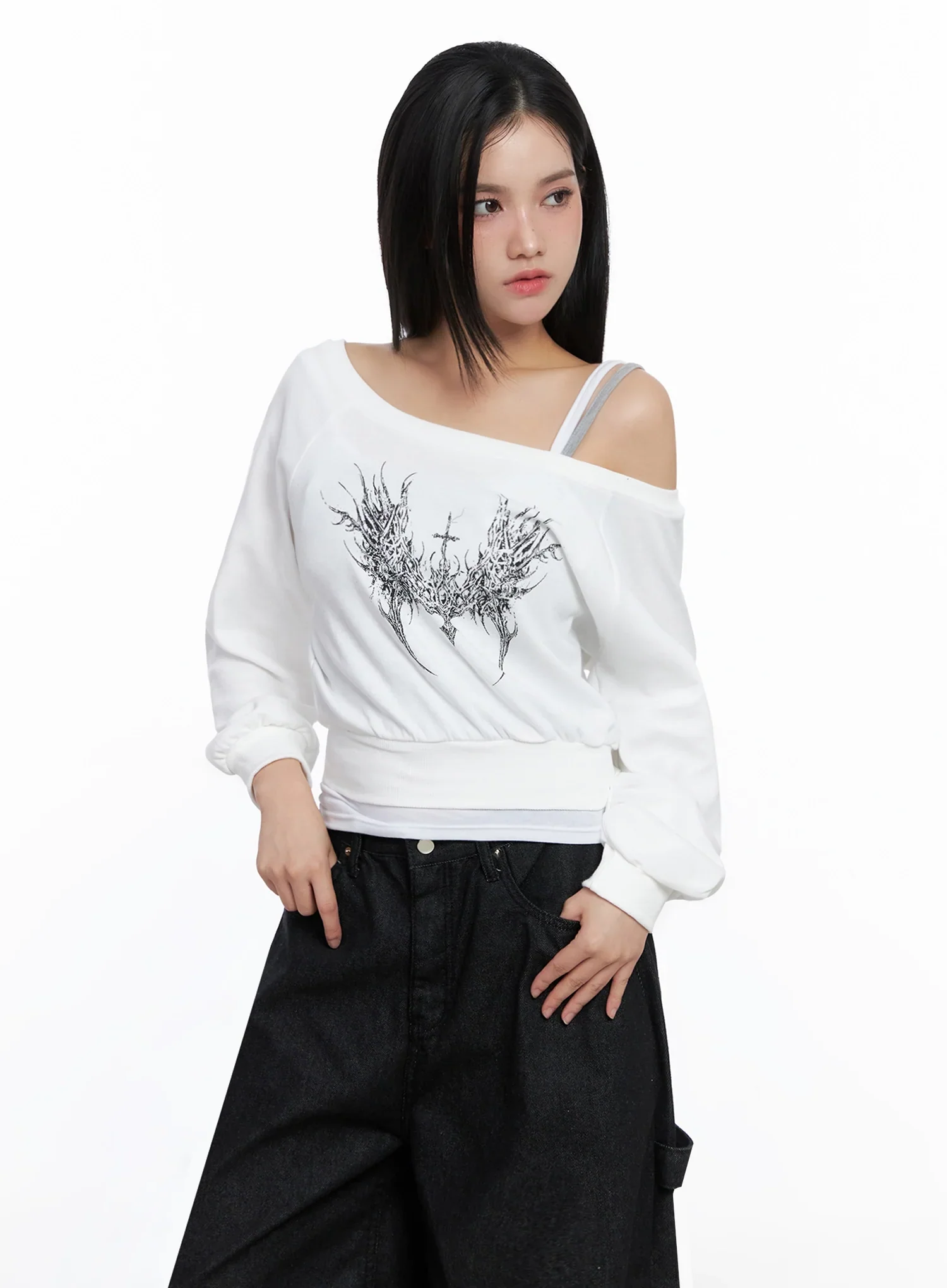 Off-Shoulder Graphic Sweatshirt IS525 - Image 6