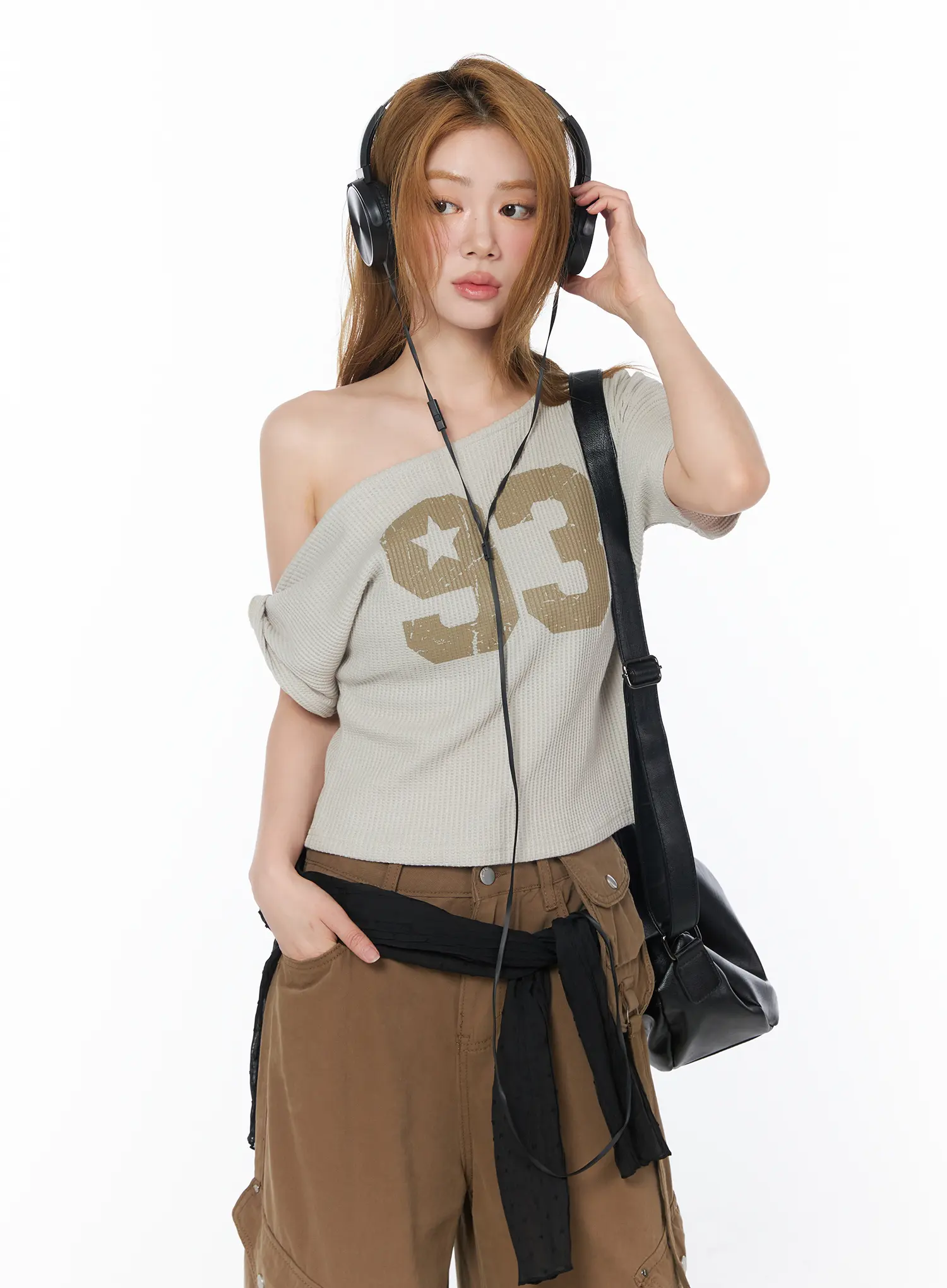 Off-Shoulder Graphic Waffle Tee CY506 - Image 10
