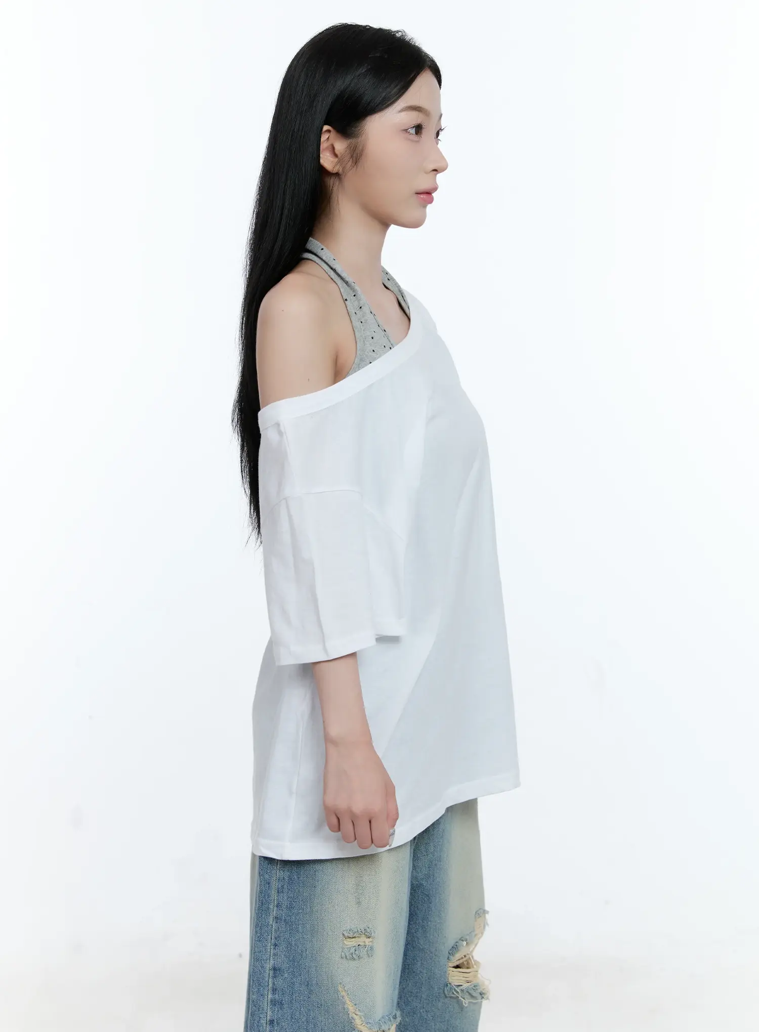 Off-Shoulder Loose-Fit Tee CG501 - Image 8