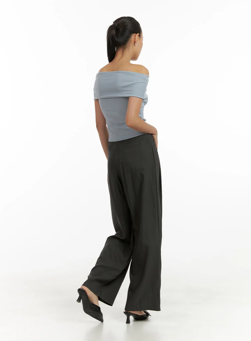 Off-Shoulder Solid Top CU414 - Image 4