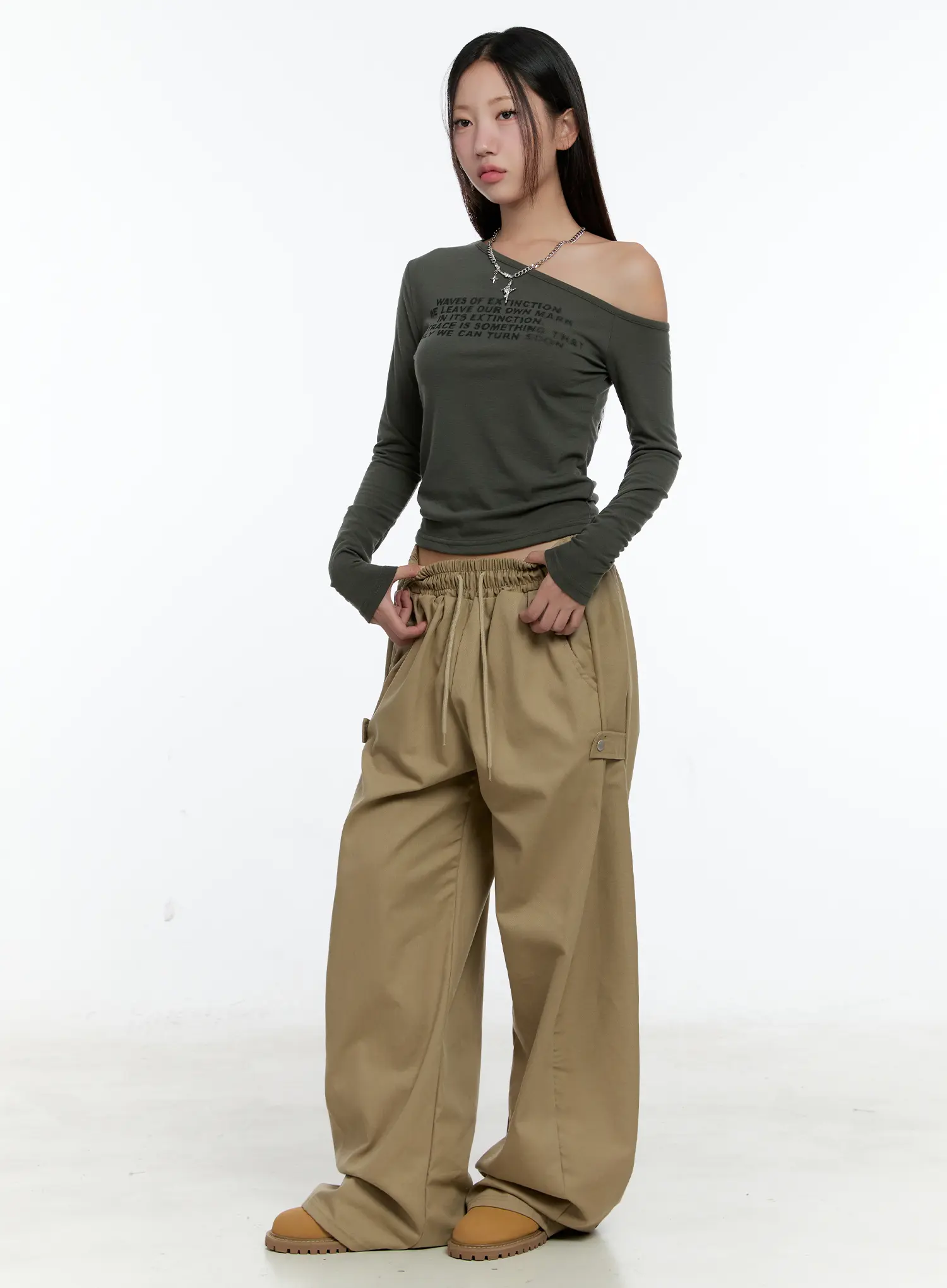 One-shoulder Lettering Long Sleeve CS517 - Image 3