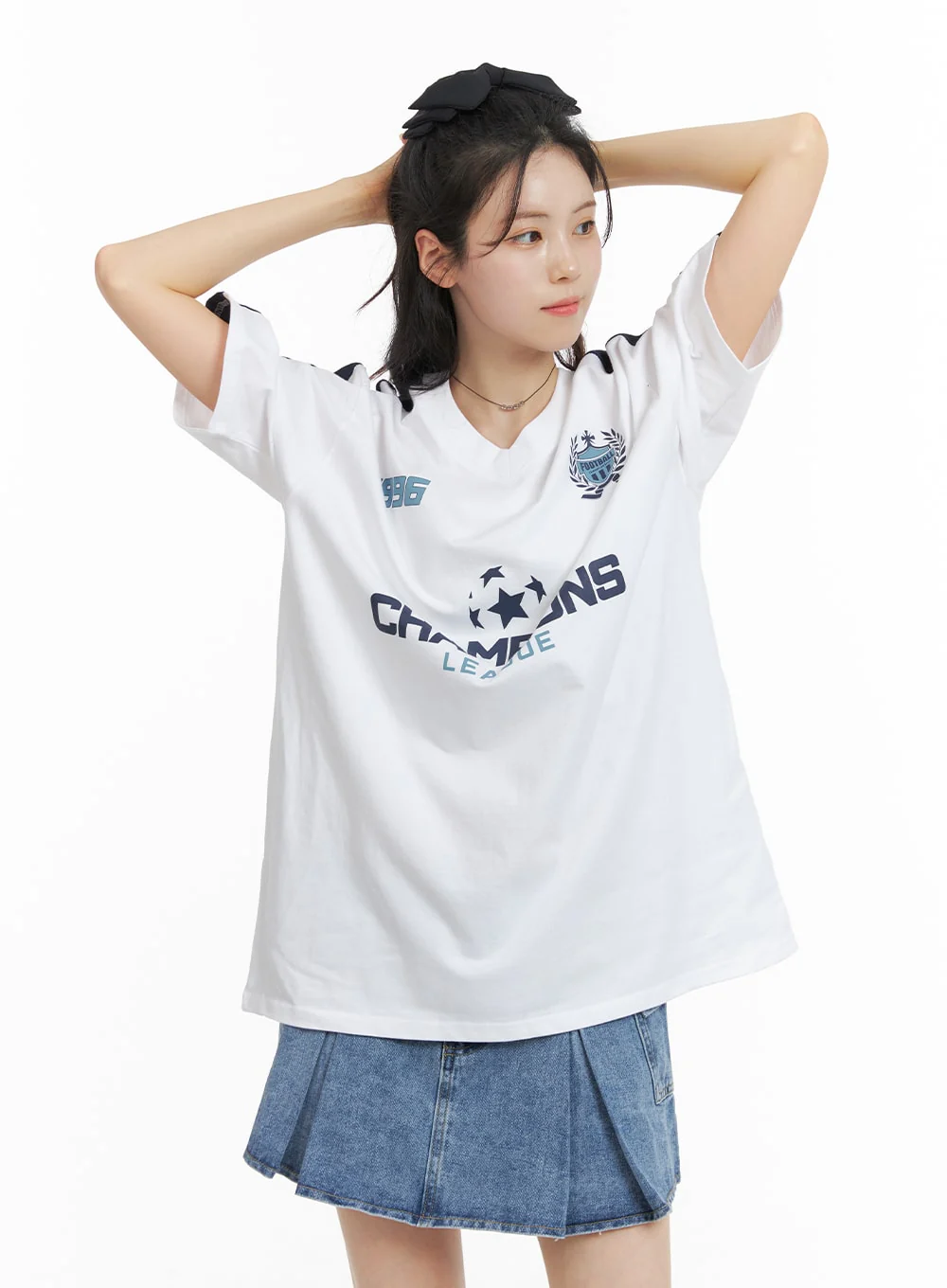 Oversized Champion Graphic Tee OM418 - Image 4