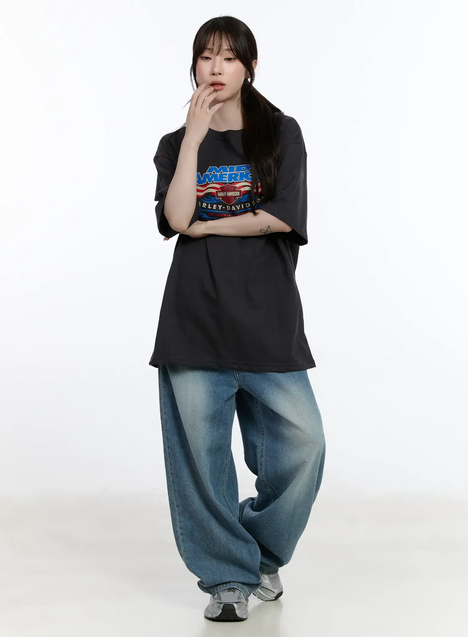 Oversized Graphic Print Tee CA503 - Image 3