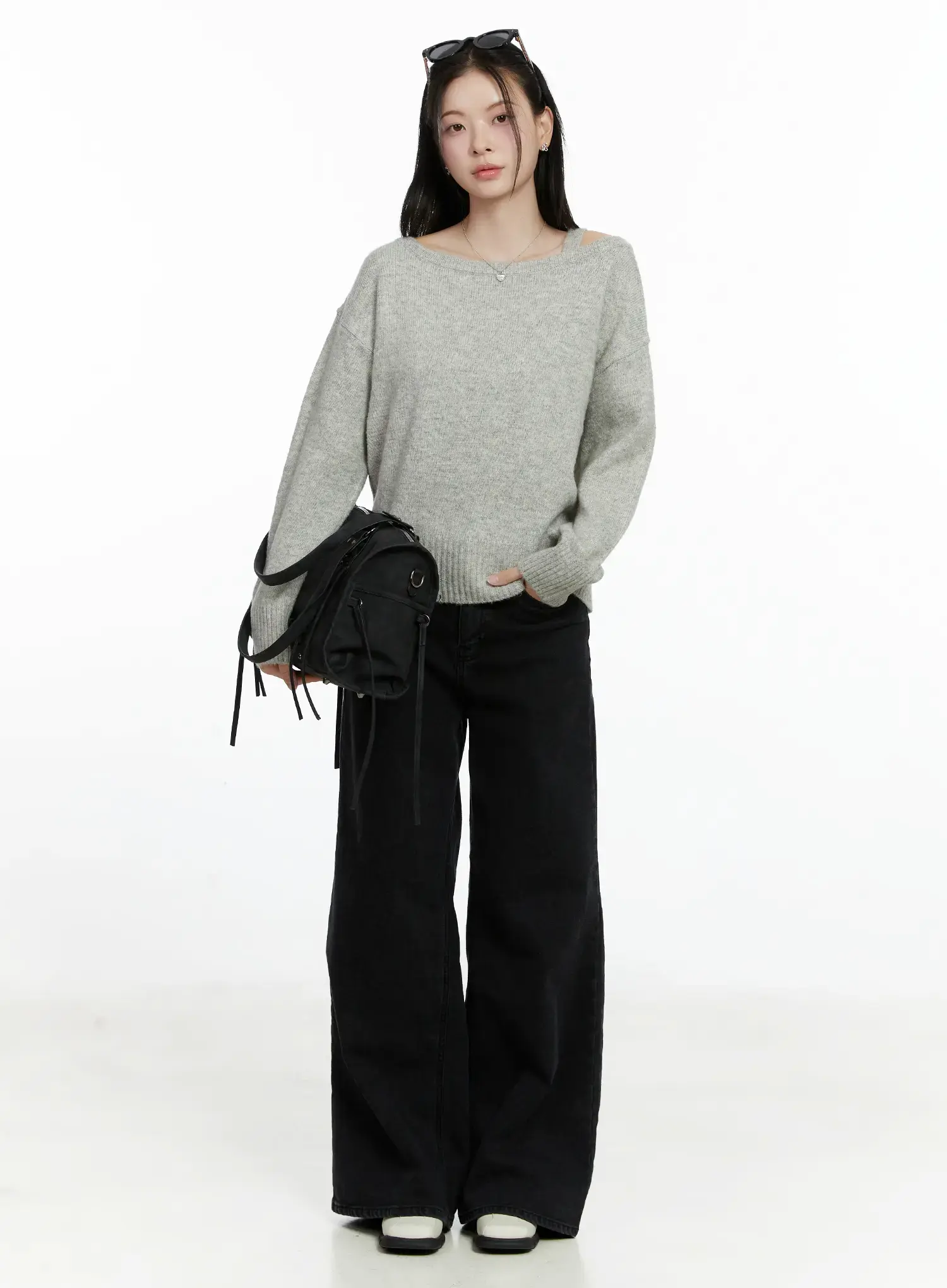 Oversized Off-Shoulder Knit Sweater F502 - Image 3
