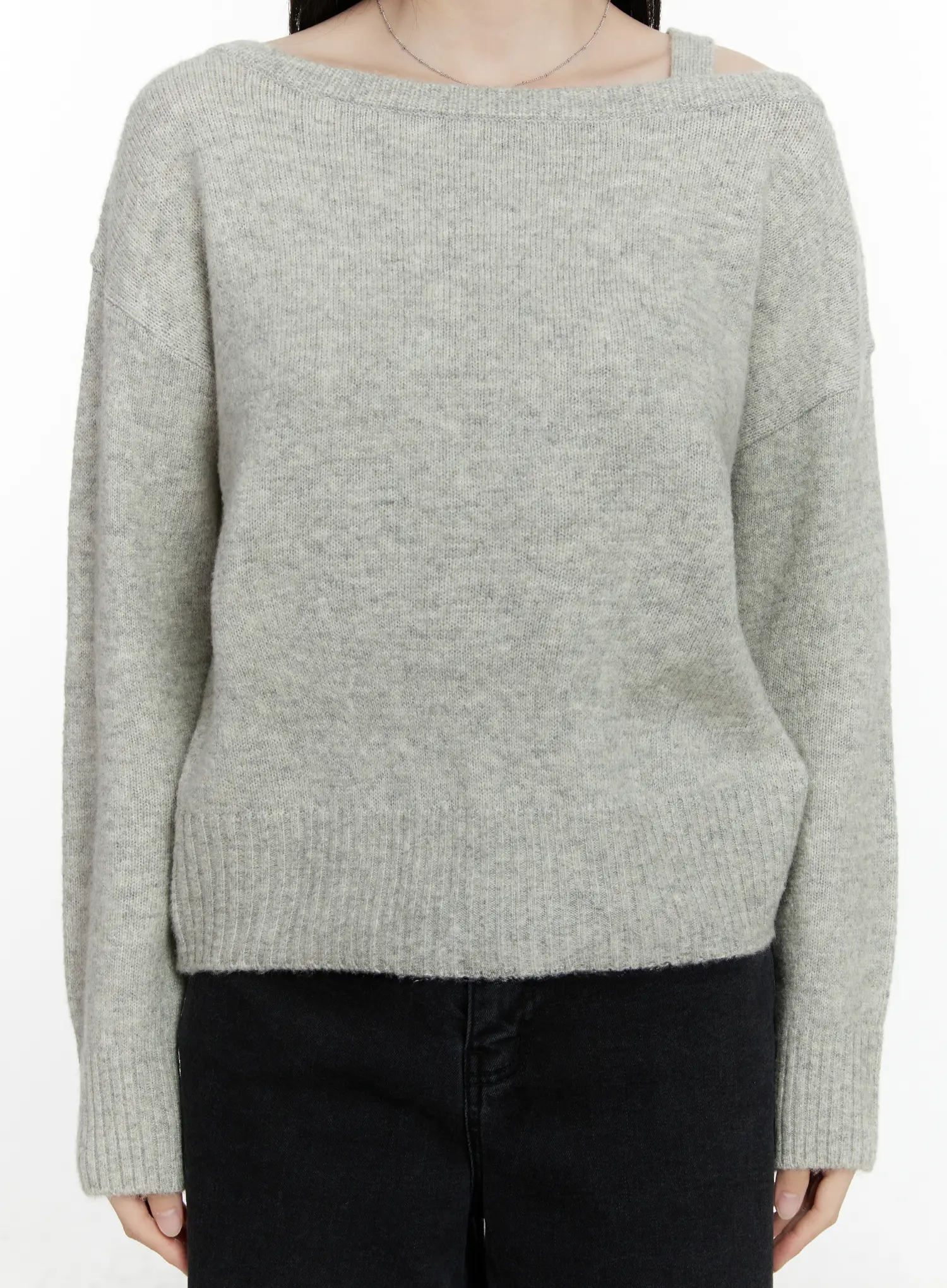 Oversized Off-Shoulder Knit Sweater F502 - Image 4
