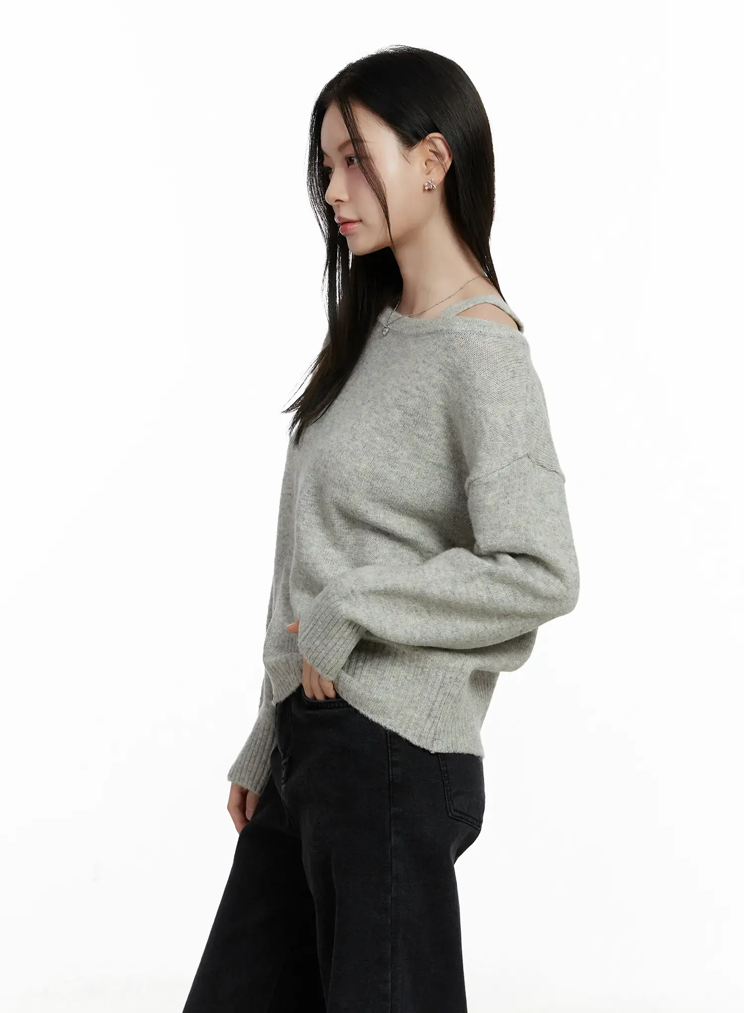 Oversized Off-Shoulder Knit Sweater F502 - Image 7