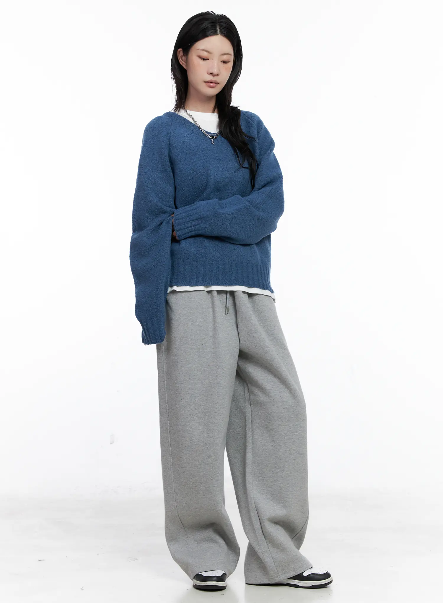 Oversized V-Neck Knit Sweater CS529 - Image 3