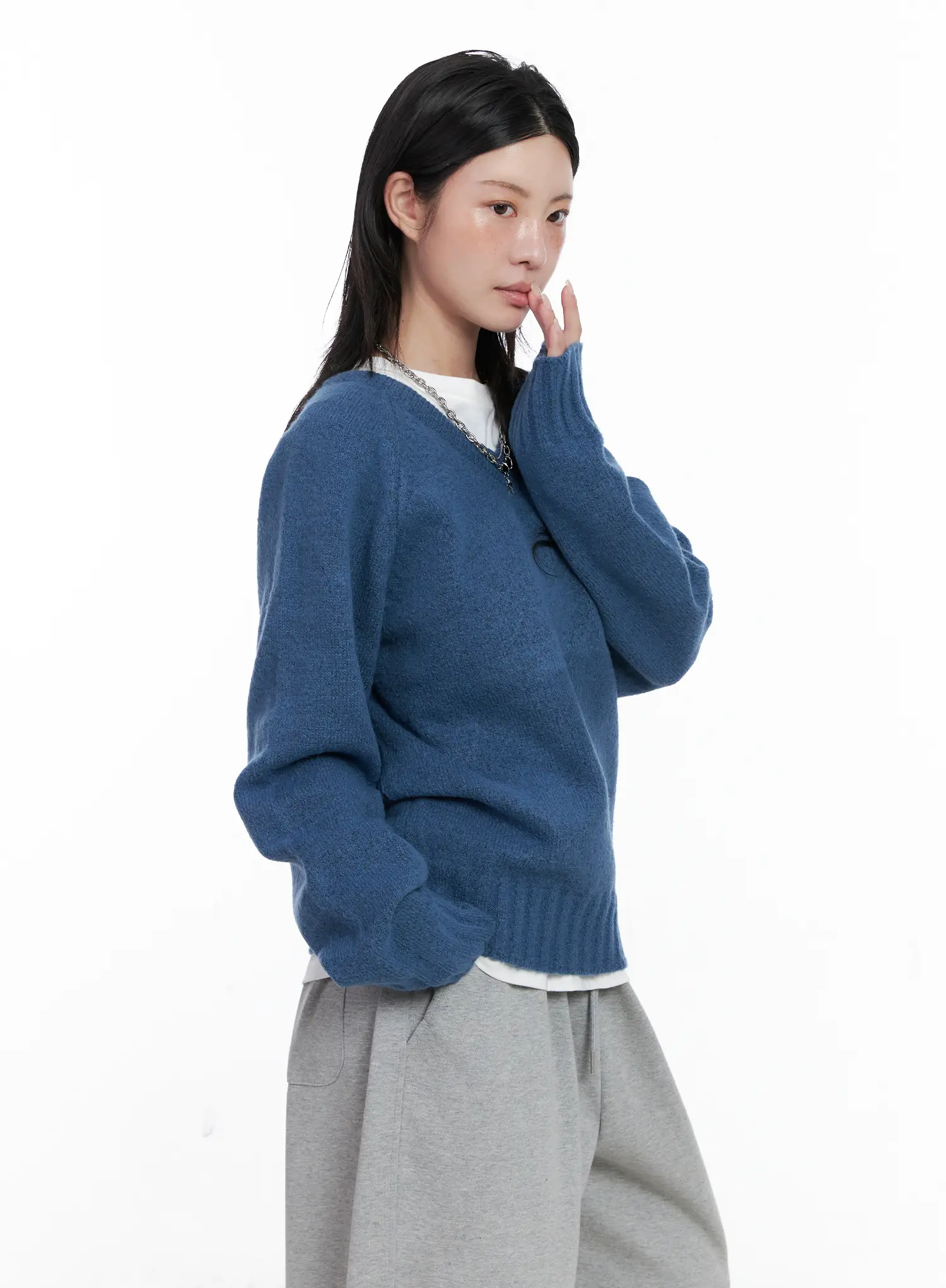 Oversized V-Neck Knit Sweater CS529 - Image 6