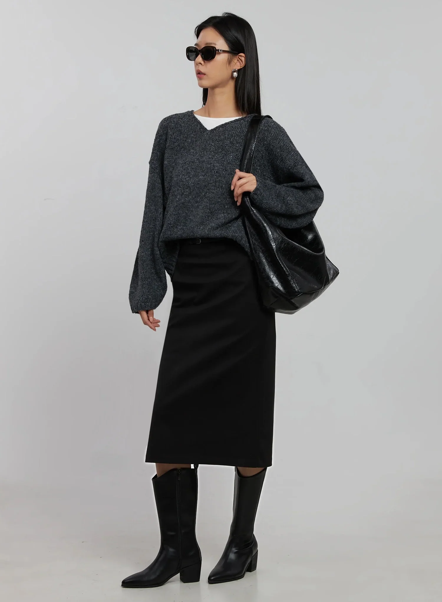 Oversized V-Neck Knit Top IJ508