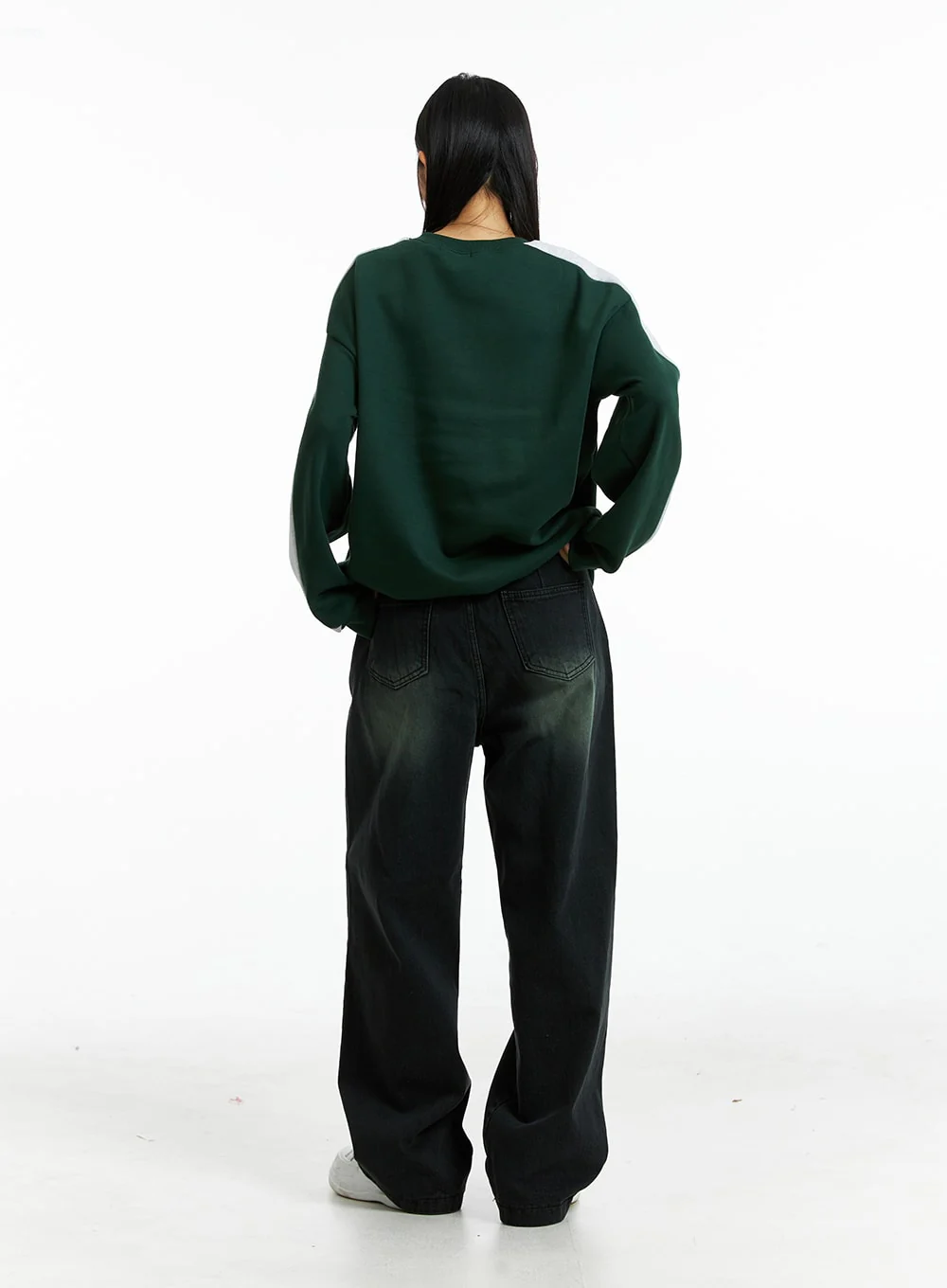 Oversized V Neck Sweatshirt IN322 - Image 7