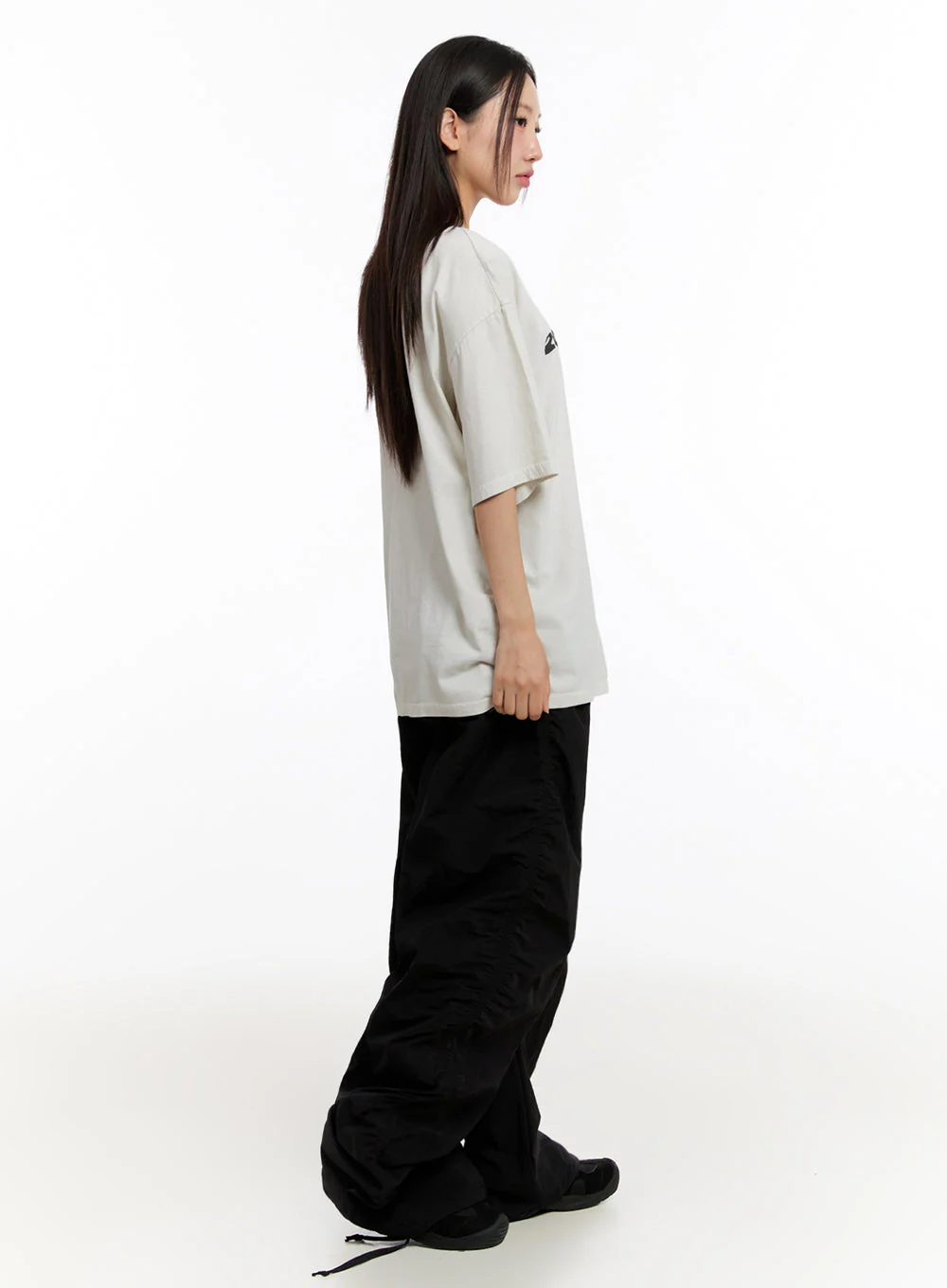 Oversized Washed Graphic Tee IU509 - Image 12
