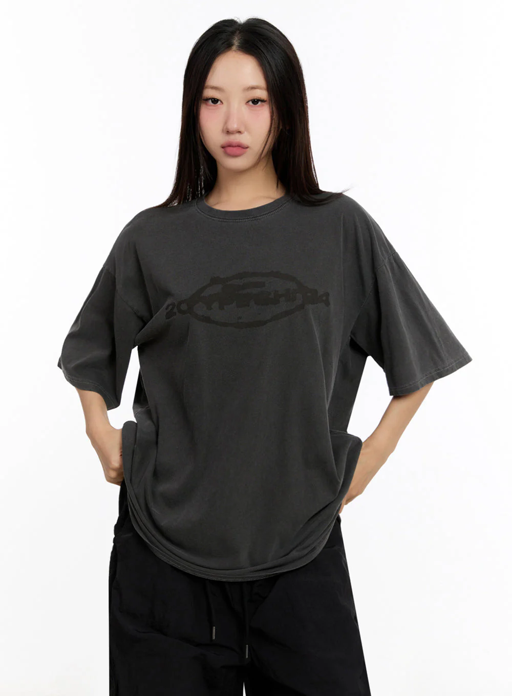 Oversized Washed Graphic Tee IU509 - Image 17