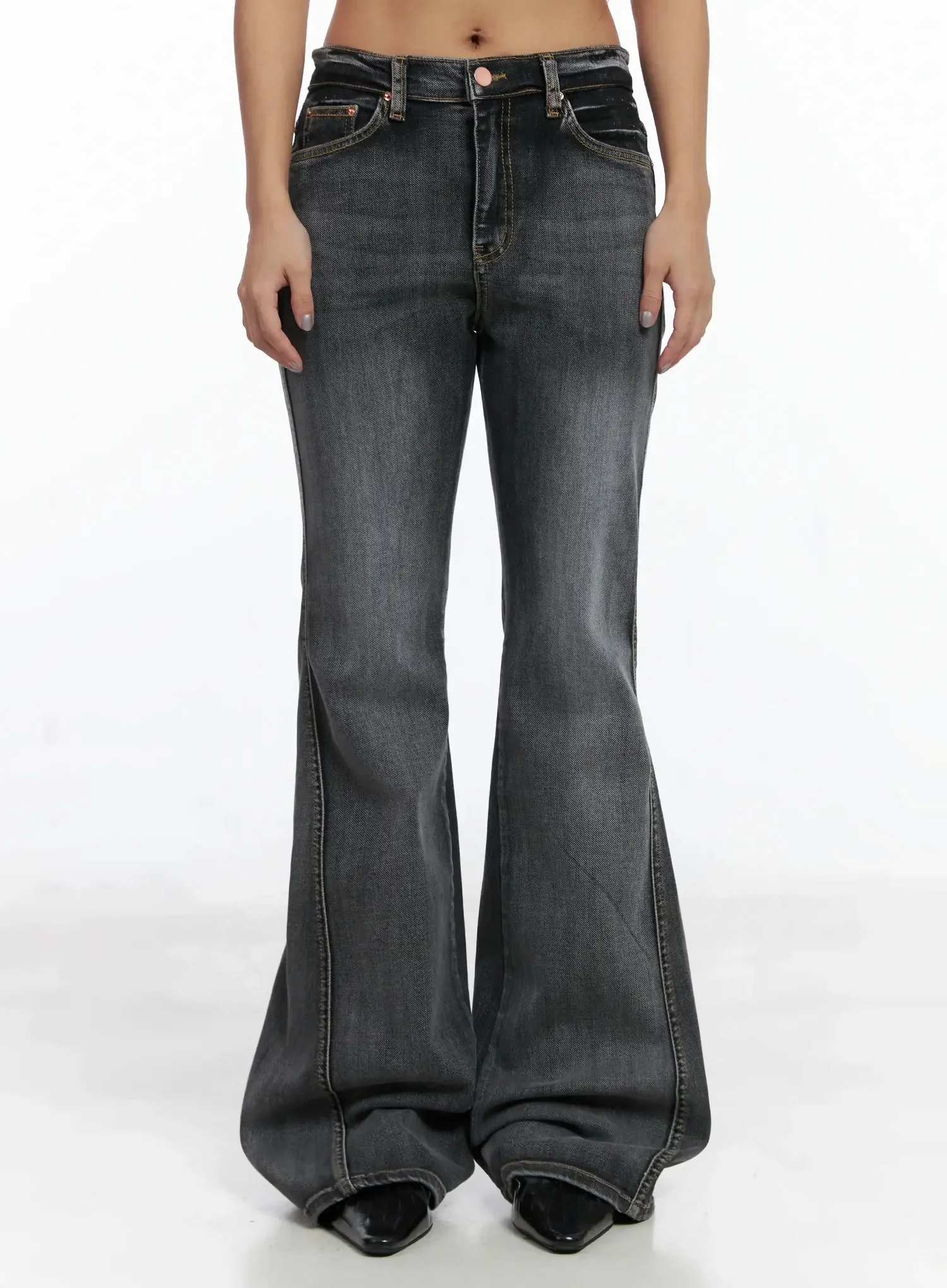 Phoe Flared Jeans ID503 - Image 2
