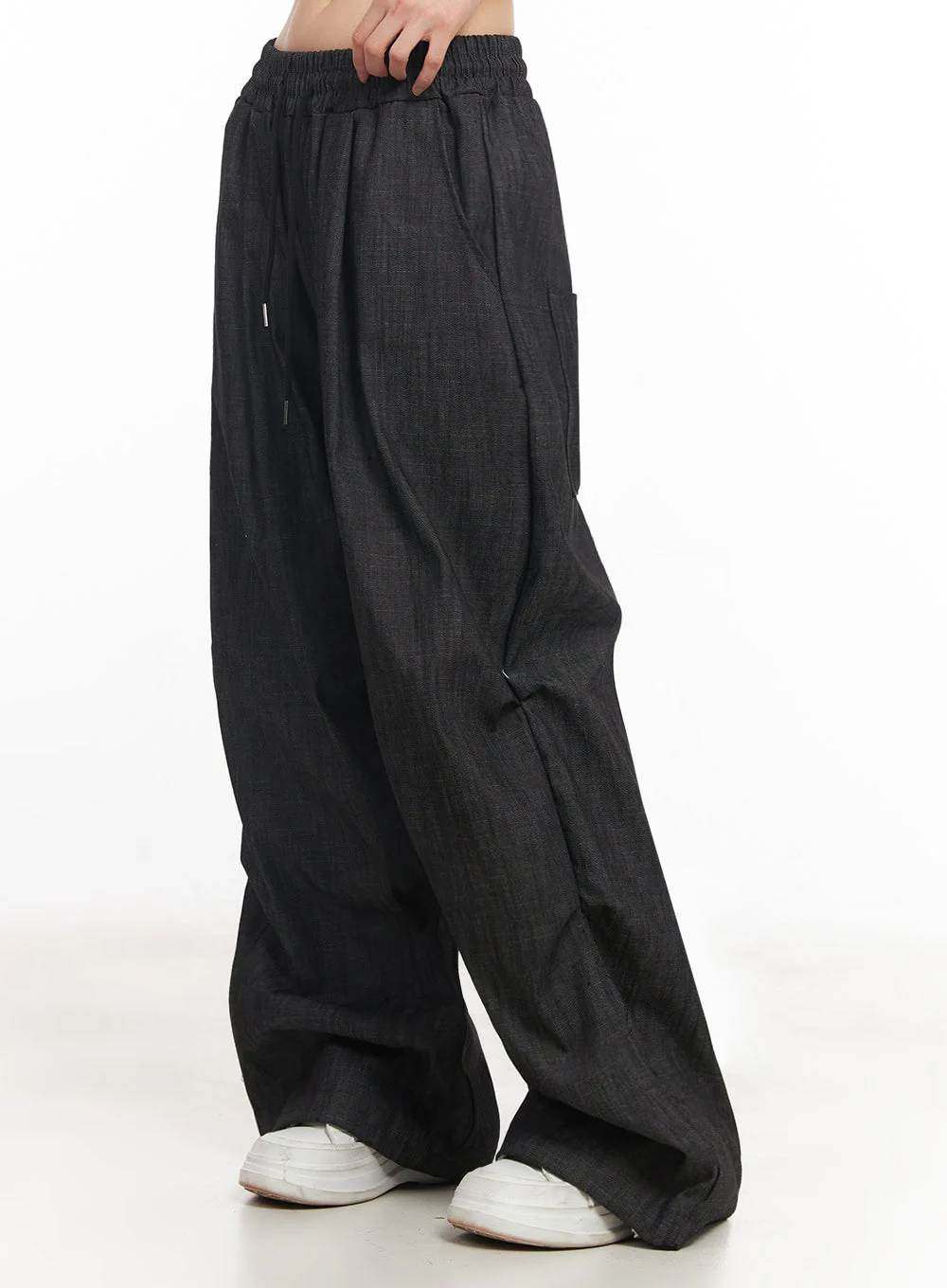 Pintuck Denim Sweatpants IY529