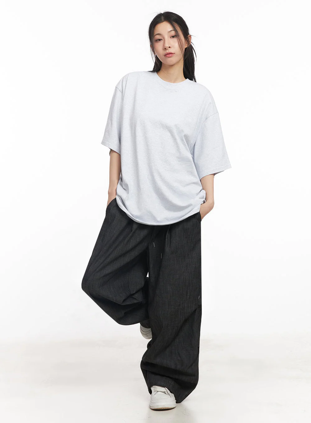 Pintuck Denim Sweatpants IY529 - Image 2