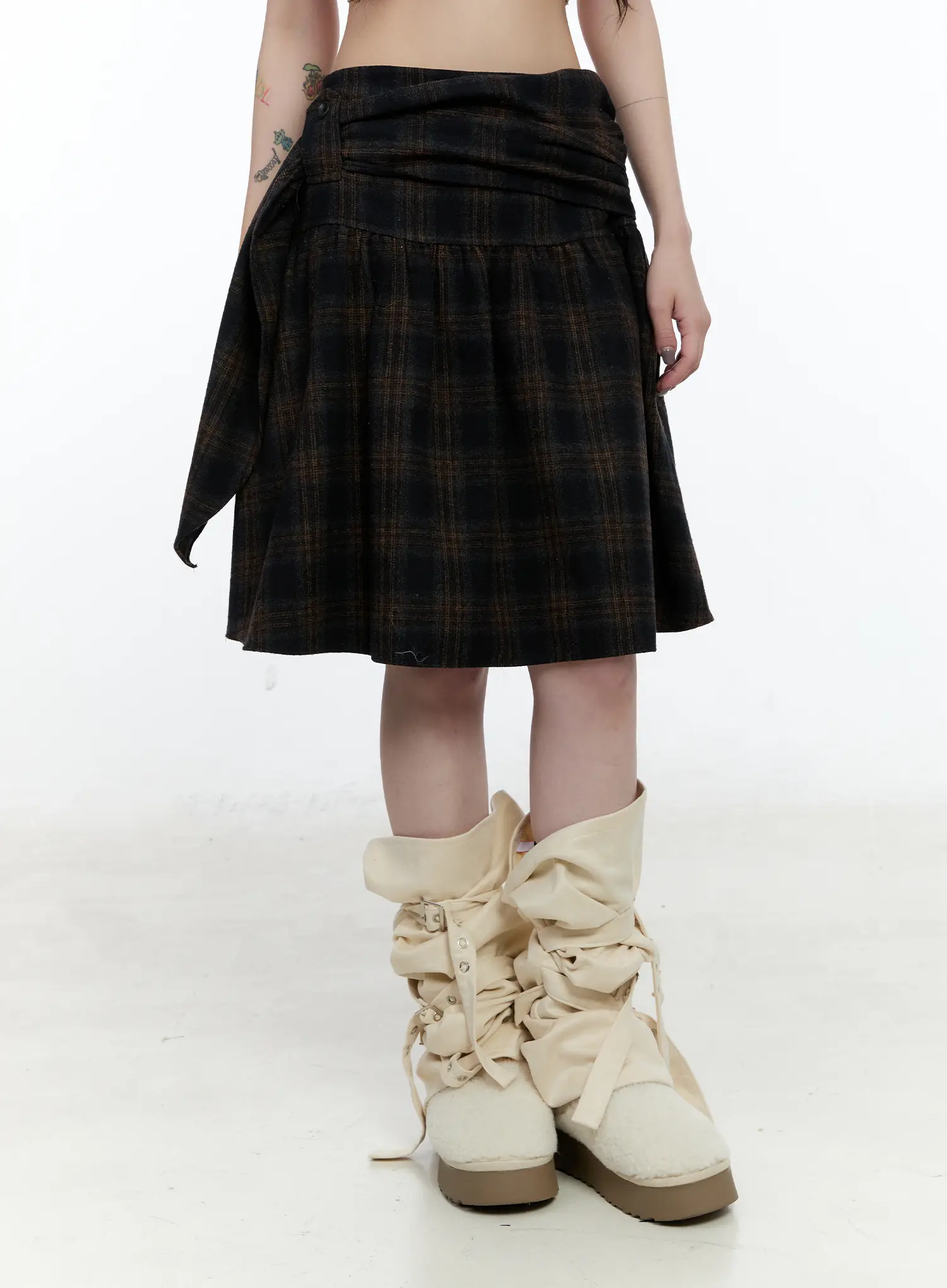 Plaid Tie-Wrap Midi Skirt CN517 - Image 11