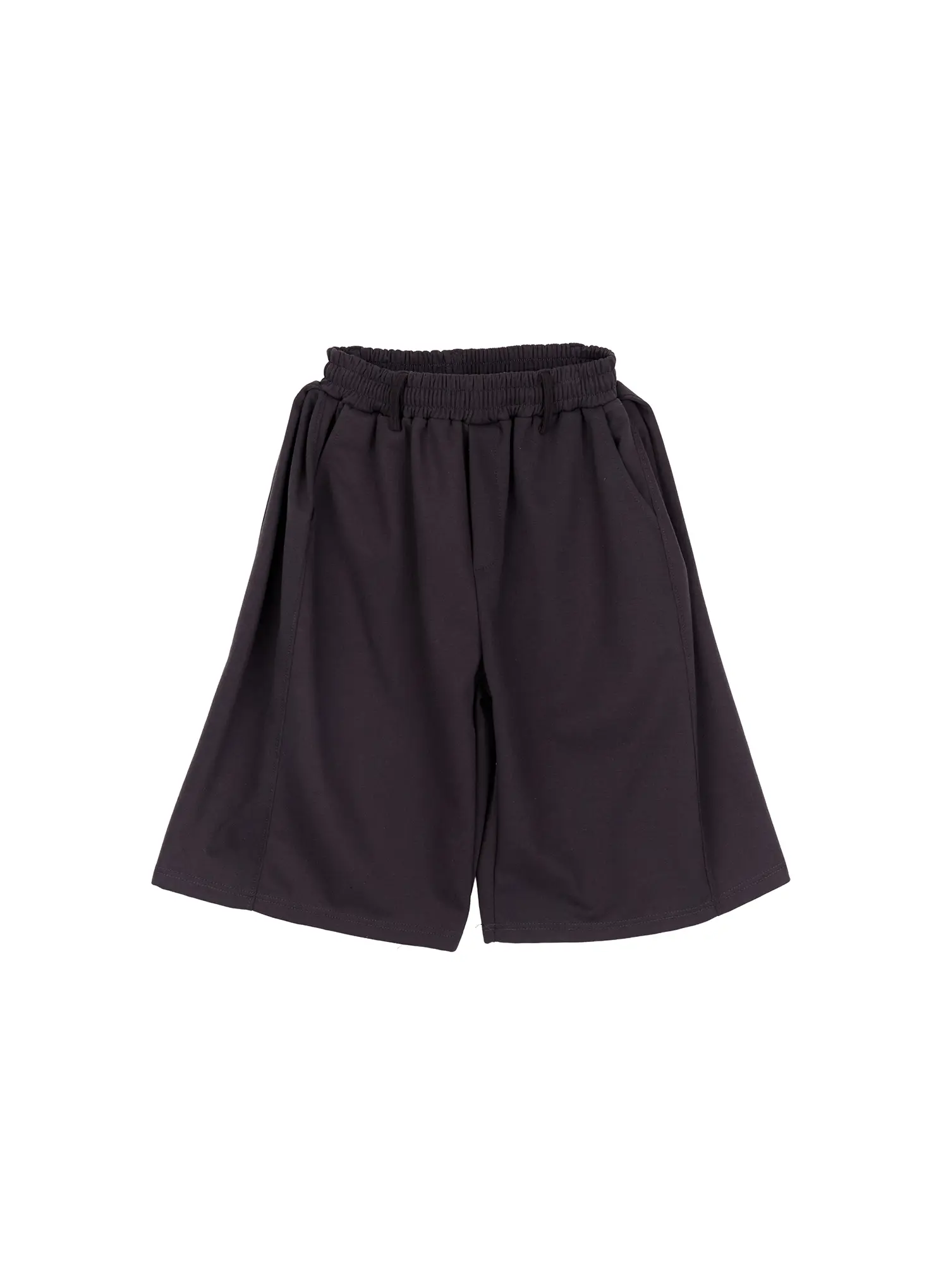 Pleated Baggy Sweat Shorts CA503 - Image 11