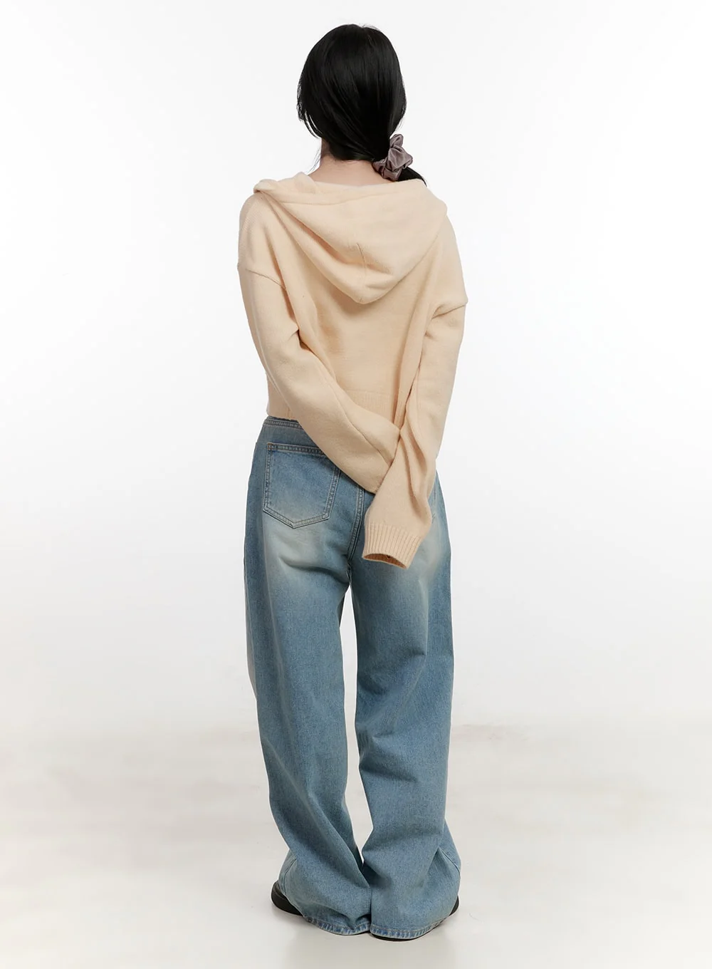 Pocket Hooded Buttoned Cardigan CF527 - Image 4