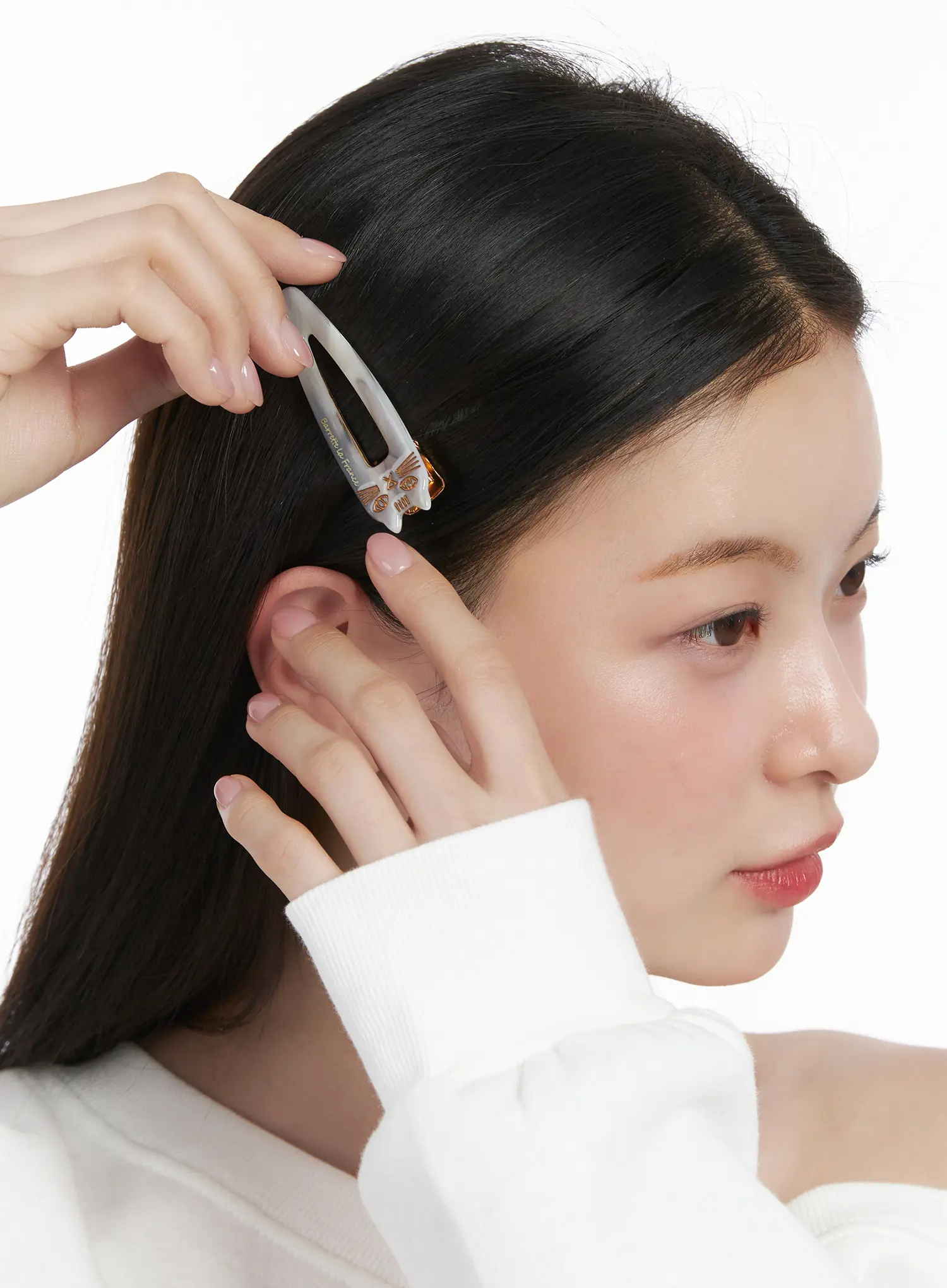 Pointed Ear Shape Hair Clip CJ512 - Image 2