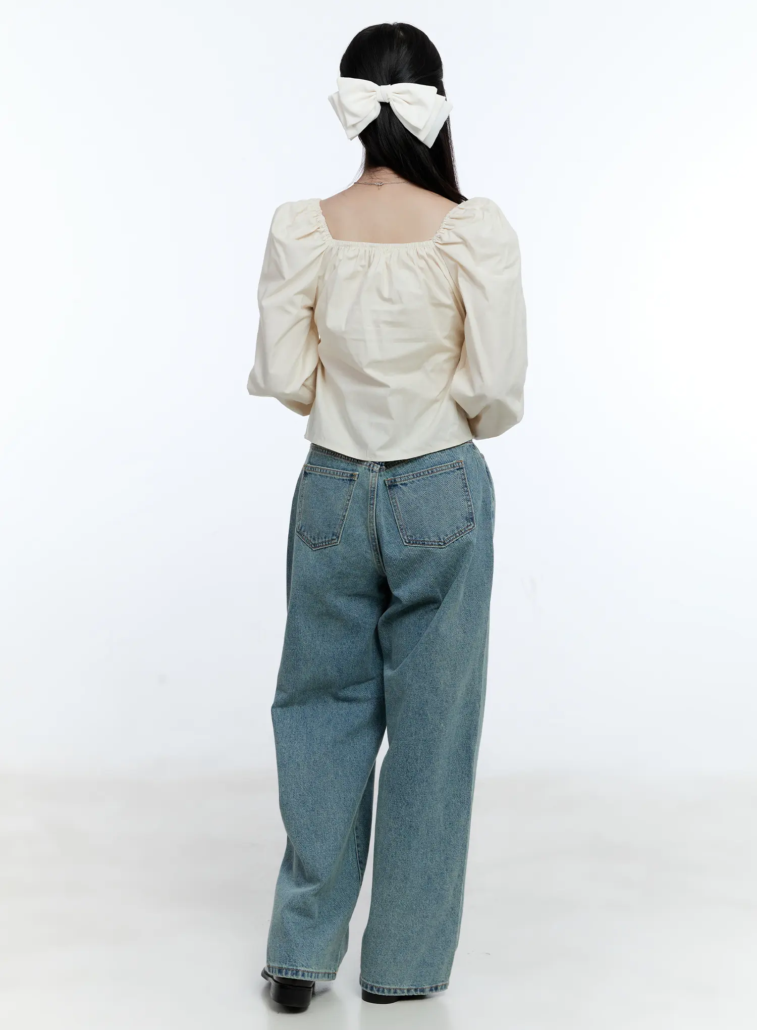 Puff-Sleeve Shirred Blouse CG512 - Image 5