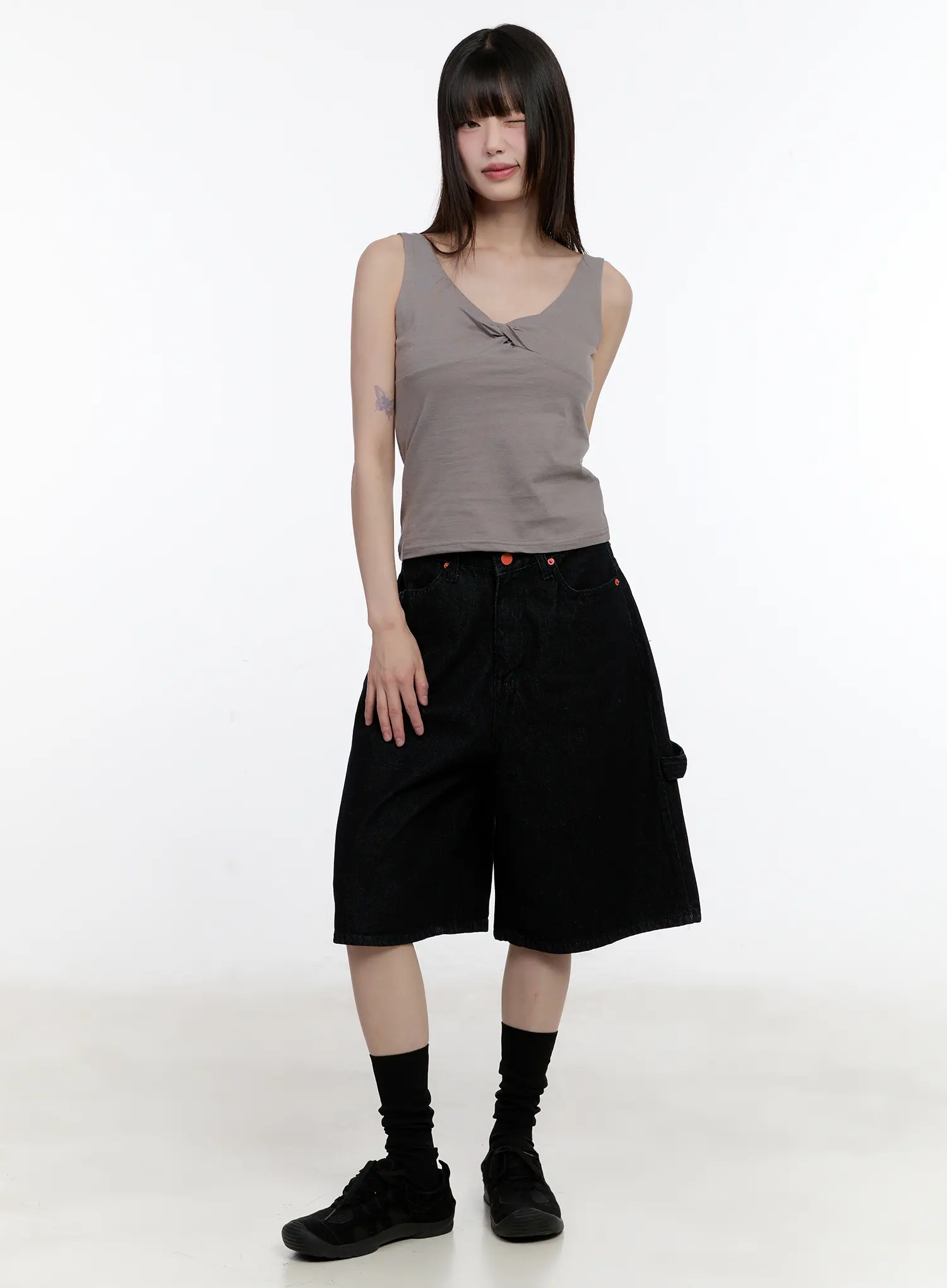 Red Text Graphic Embroidered Jorts CL504 - Image 3