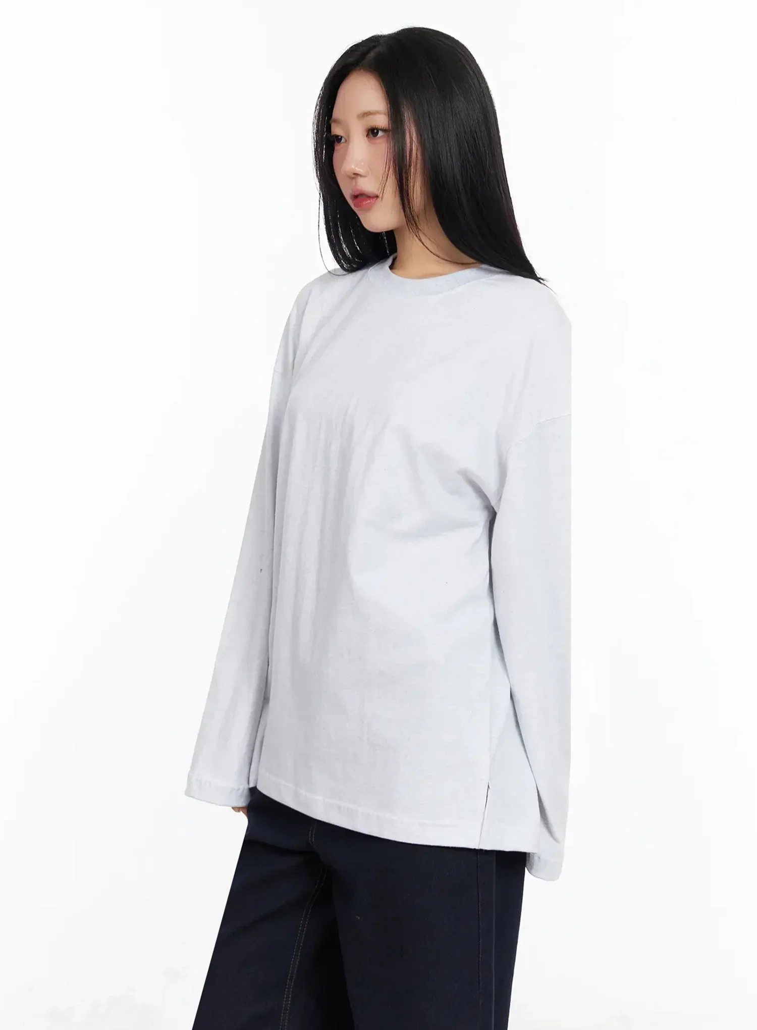 Relaxed-Fit Long Sleeve Tee IA507 - Image 13