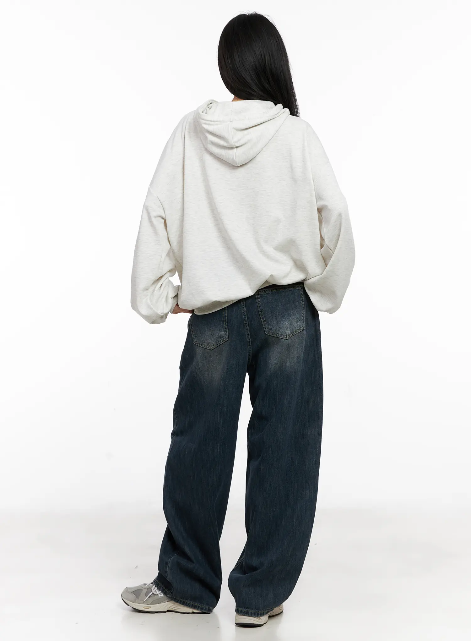 Retro Graphic Hoodie CG525 - Image 5