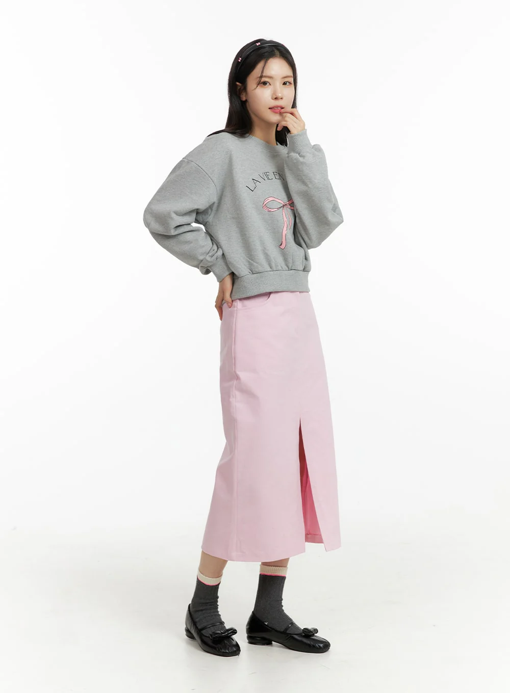 Ribbon Graphic Sweatshirt OF414 - Image 3