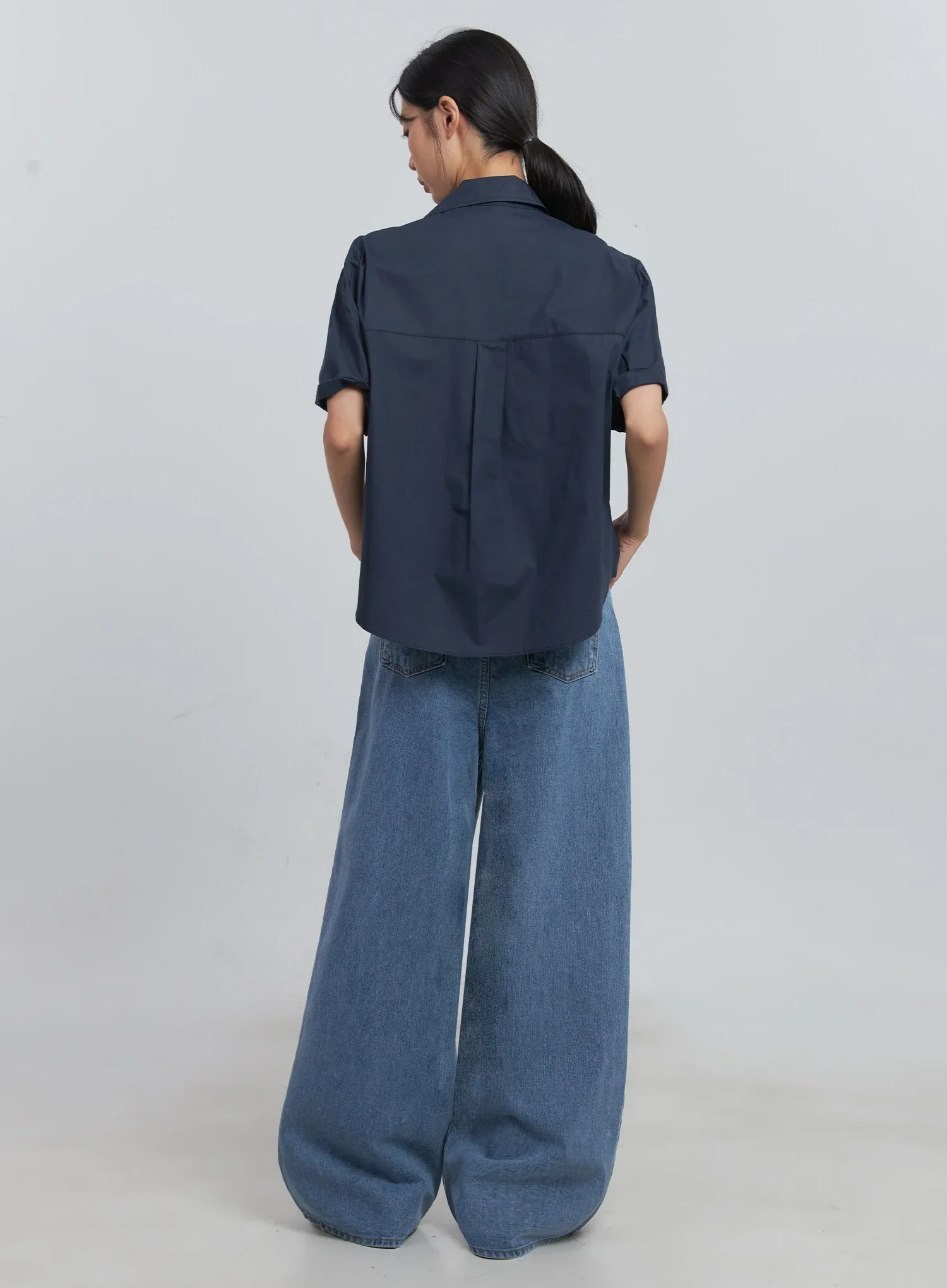 Roll-Up Short-Sleeve Collared Shirt IU512 - Image 17