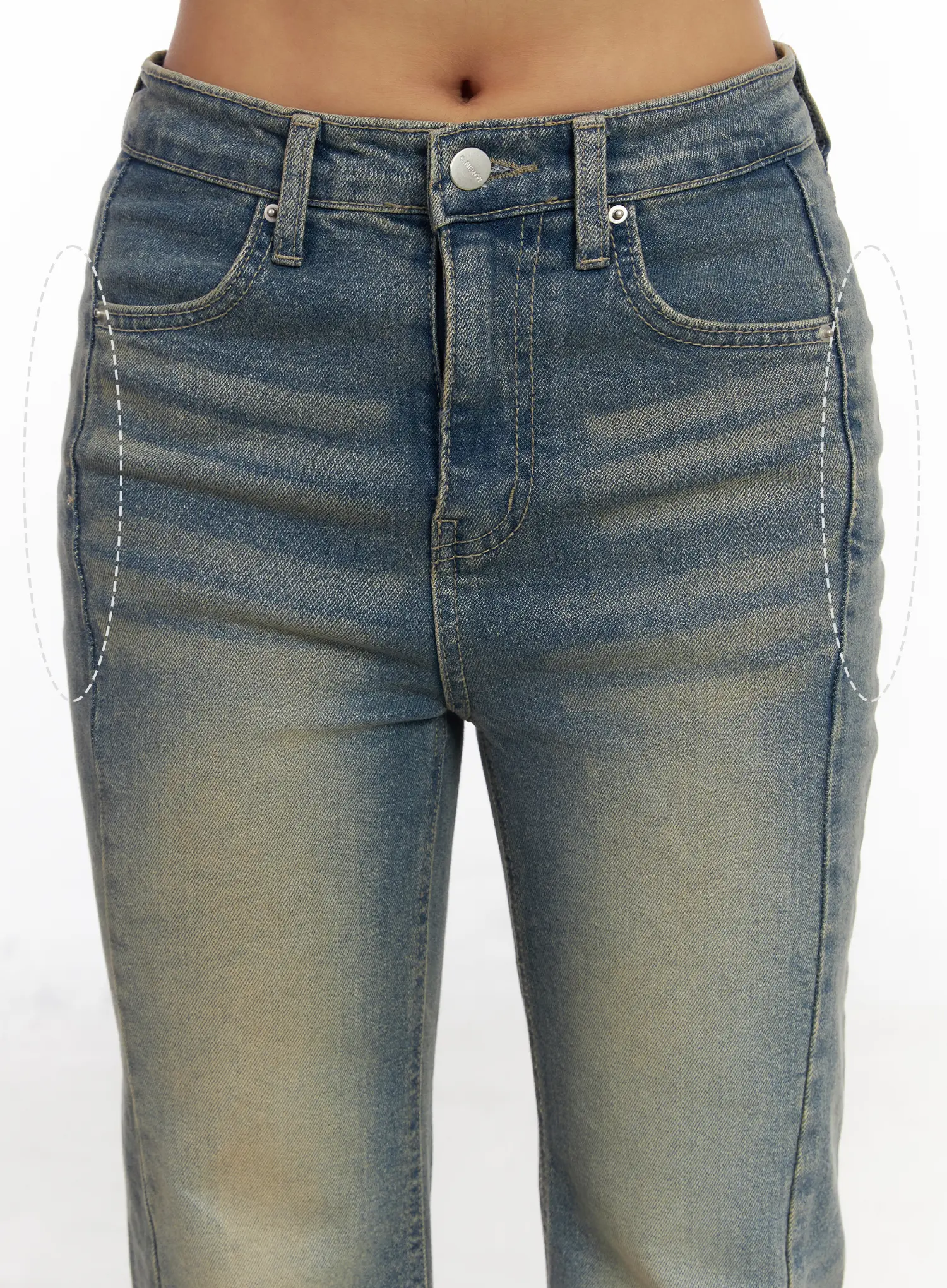 Sakura Mid-Rise Flared  Bootcut Jeans CM520 - Image 3