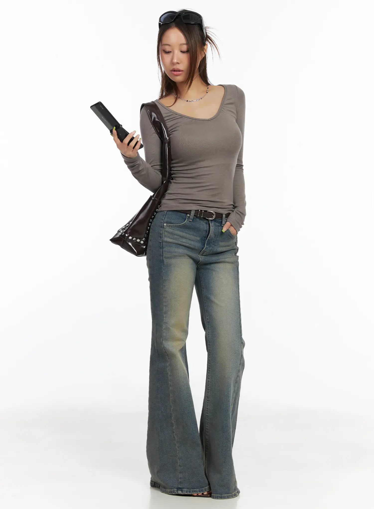 Sakura Mid-Rise Flared  Bootcut Jeans CM520 - Image 6