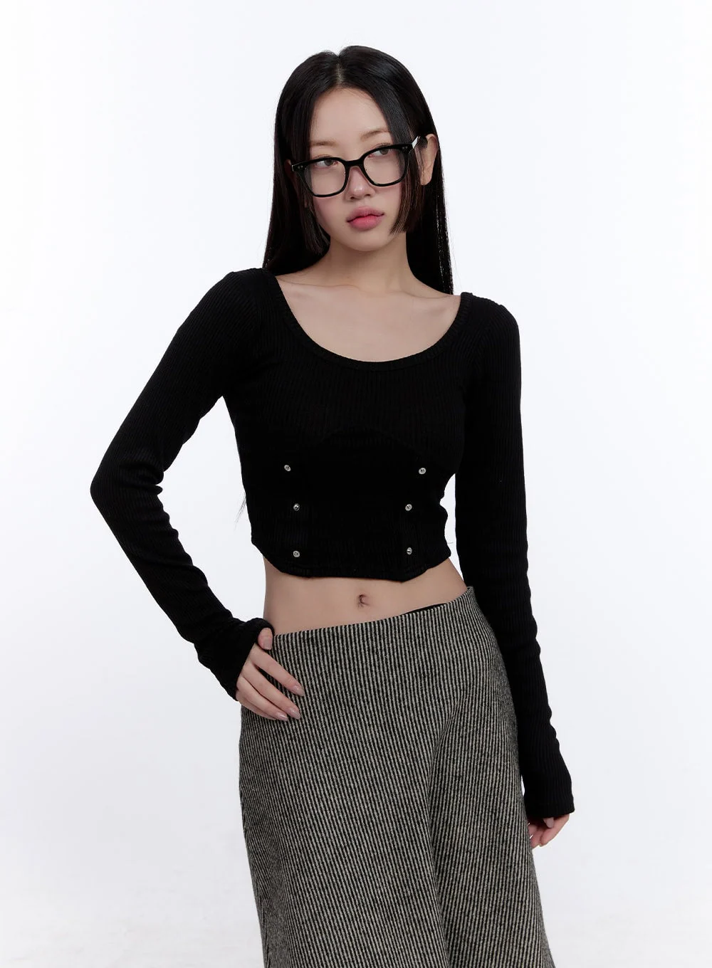 Scoop-Neck Long-Sleeve Crop Top CJ509 - Image 5