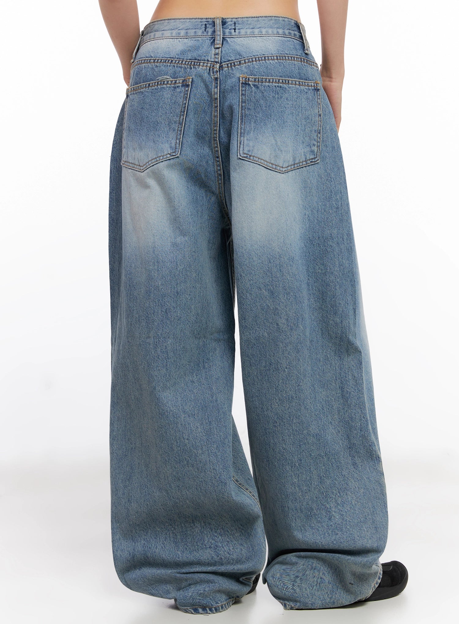 Seojin Washed Wide-Leg Jeans IG508 - Image 8