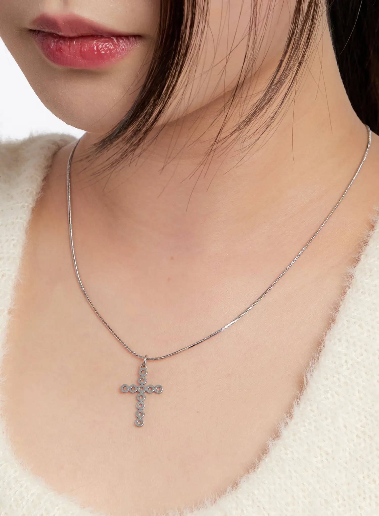 Silver Cross Necklace IN528