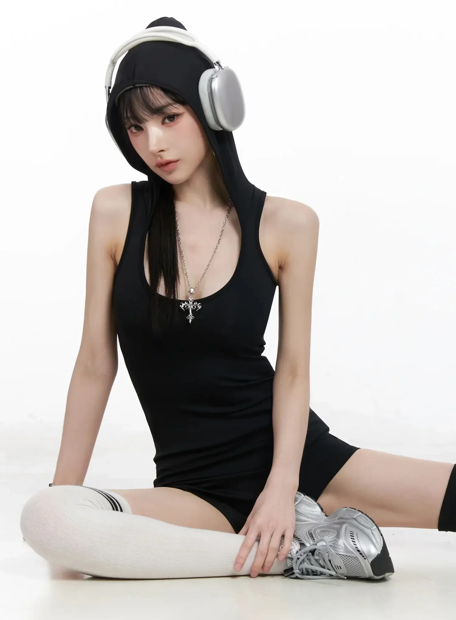 Sleek Hooded Jumpsuit IY511 - Image 11