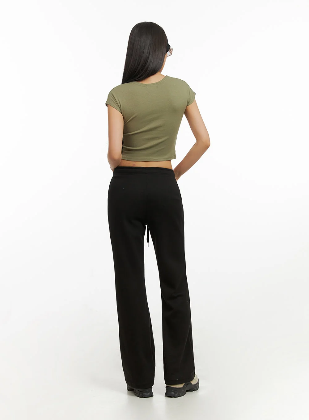 Slim Bootcut Sweatpants IY422 - Image 4