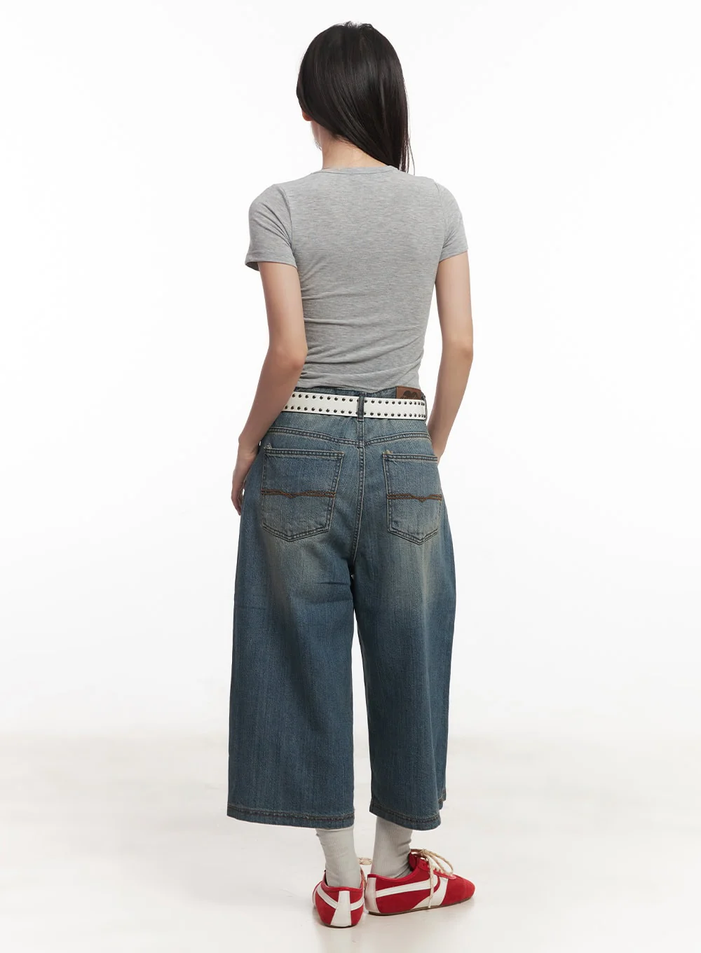 Slim-Fit Graphic Top  CA525 - Image 8