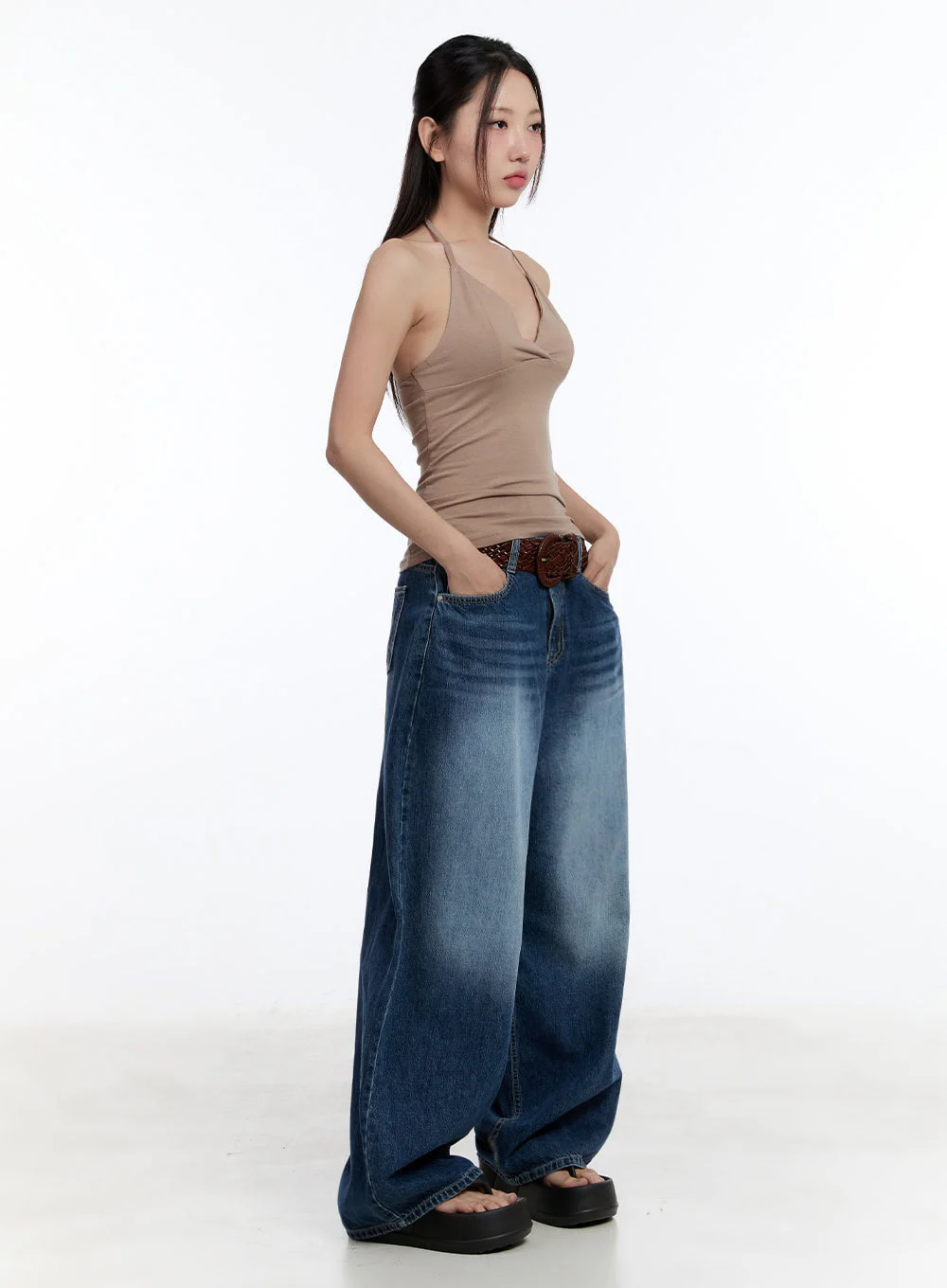 Slim-Fit Halter Cami IU504 - Image 12