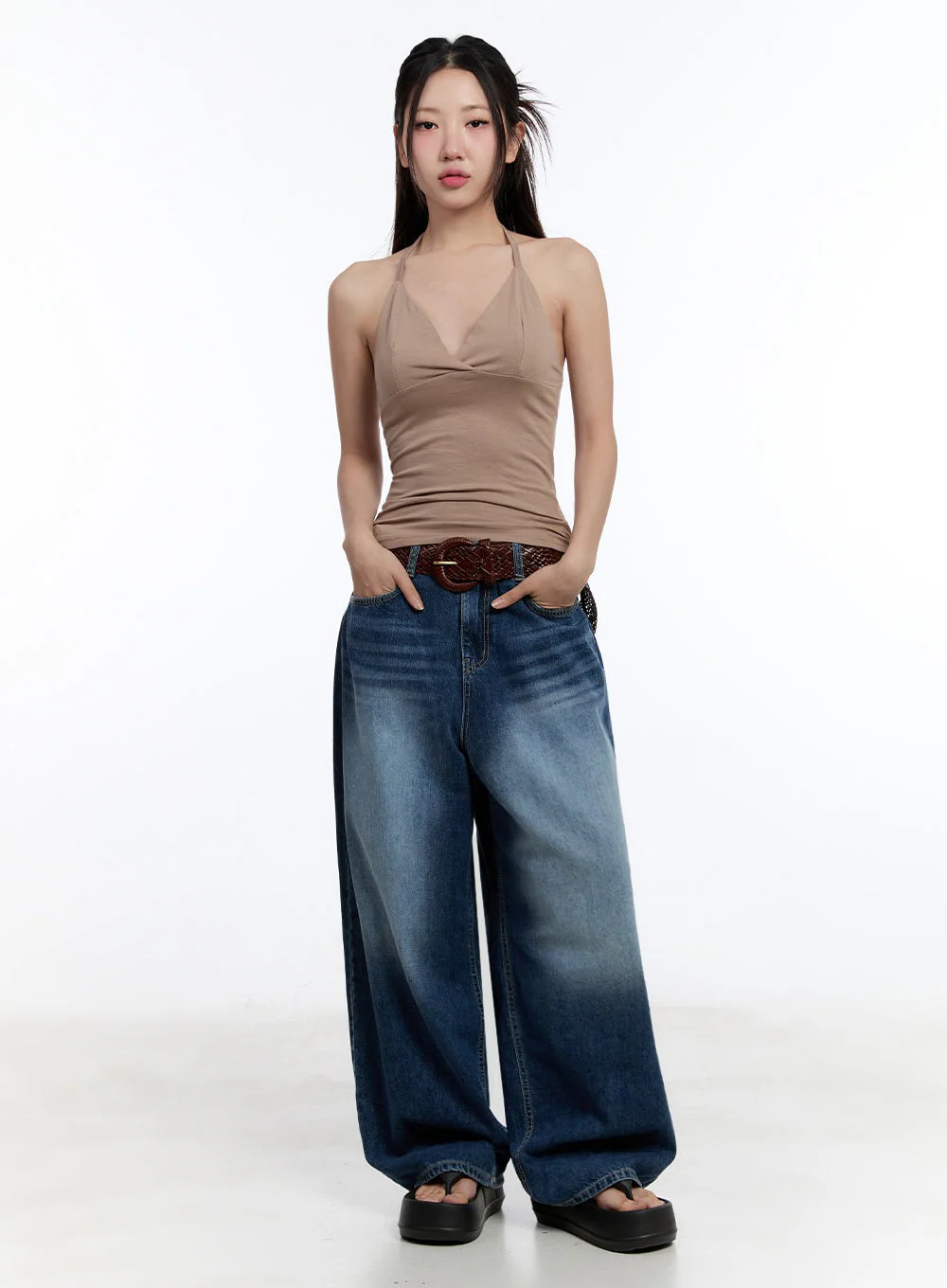 Slim-Fit Halter Cami IU504 - Image 3