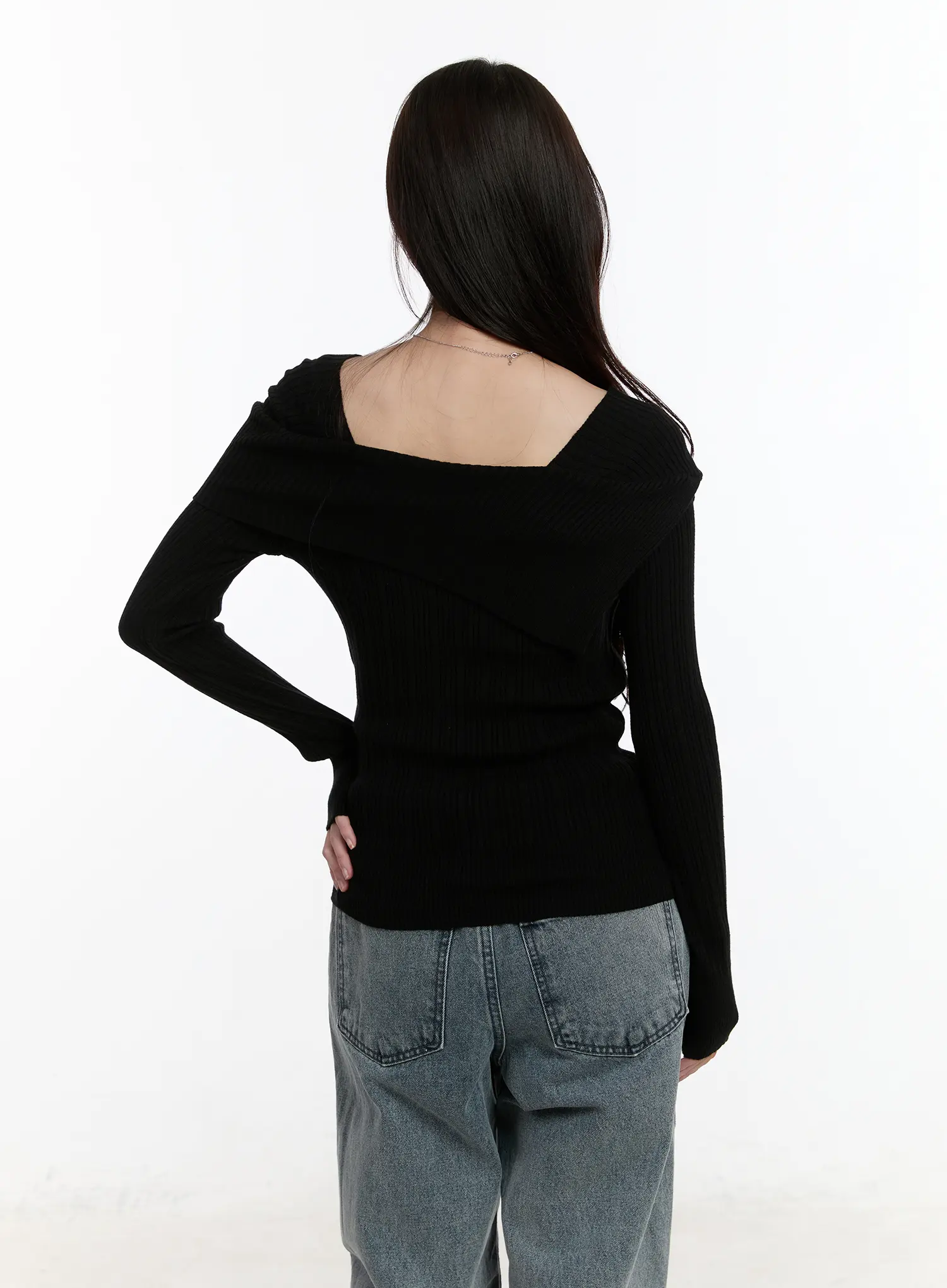 Slim Fit Ribbed Long Sleeve Knit Top CM510 - Image 9