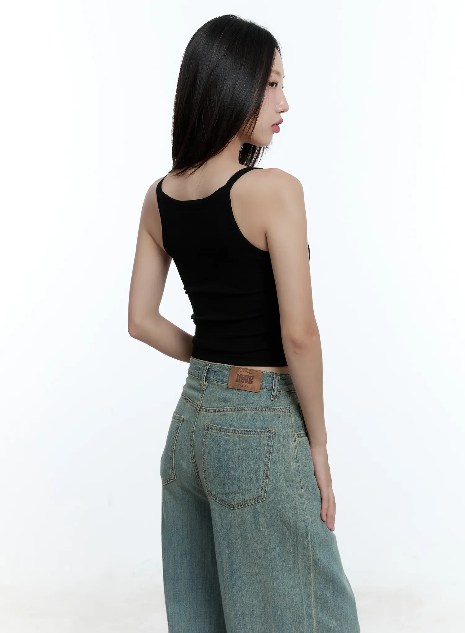Slim-Fit Tank Top CU526 - Image 8