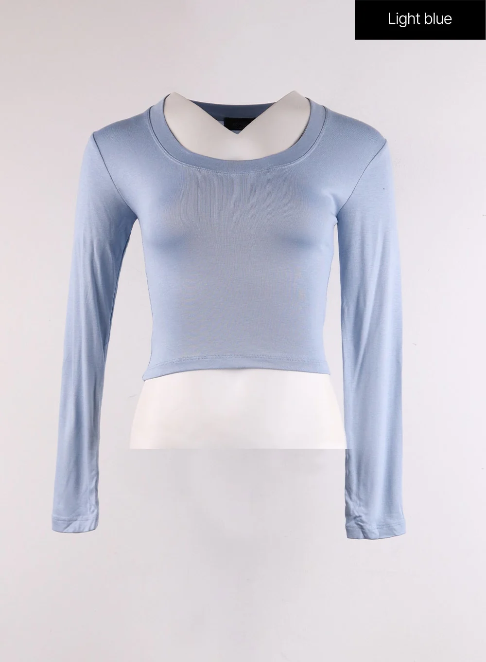 Slim Fit U-Neck Crop Tee IF402 - Image 11
