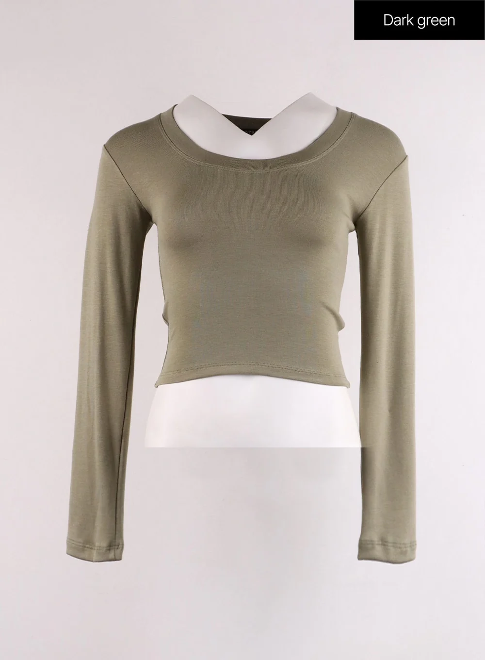Slim Fit U-Neck Crop Tee IF402 - Image 8