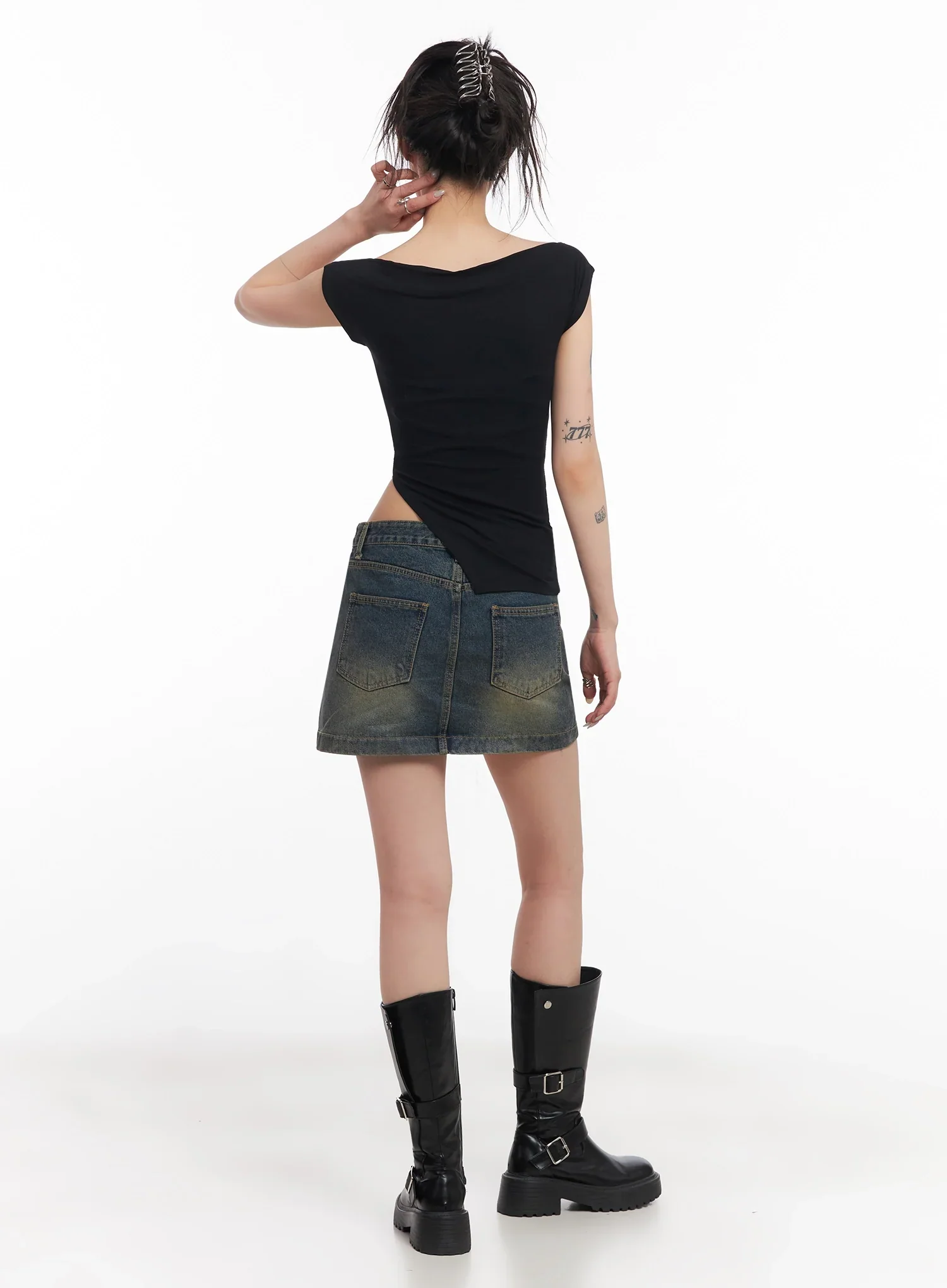 Slit Off-Shoulder Tee IC503 - Image 13