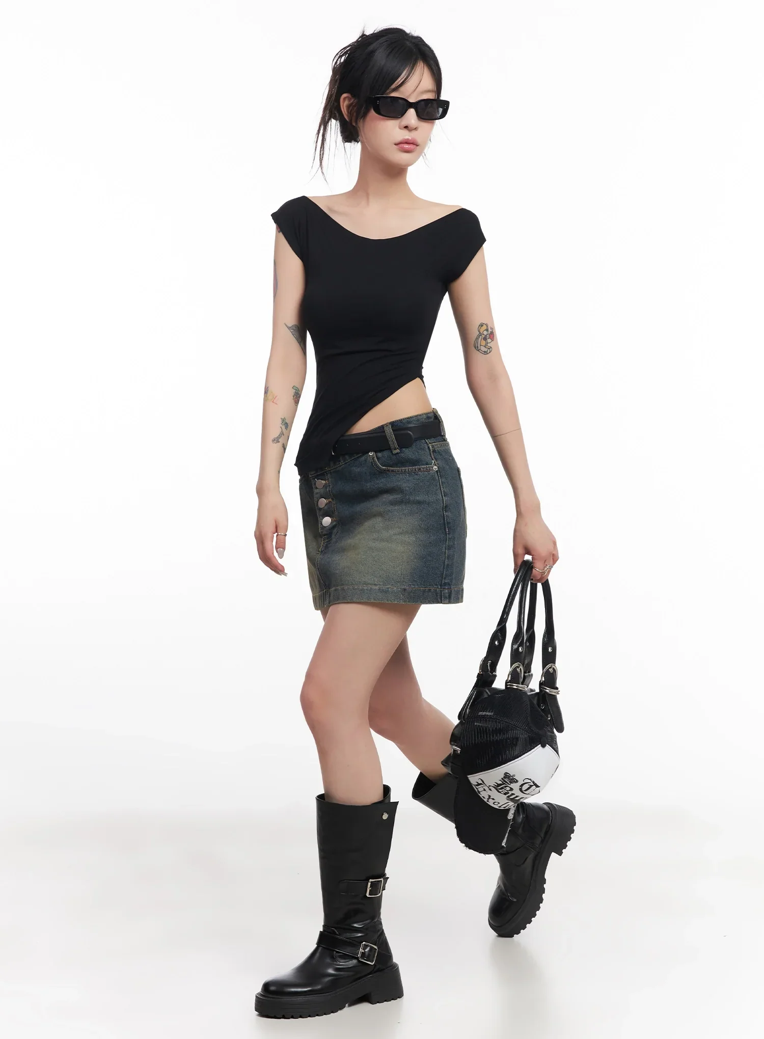 Slit Off-Shoulder Tee IC503 - Image 3