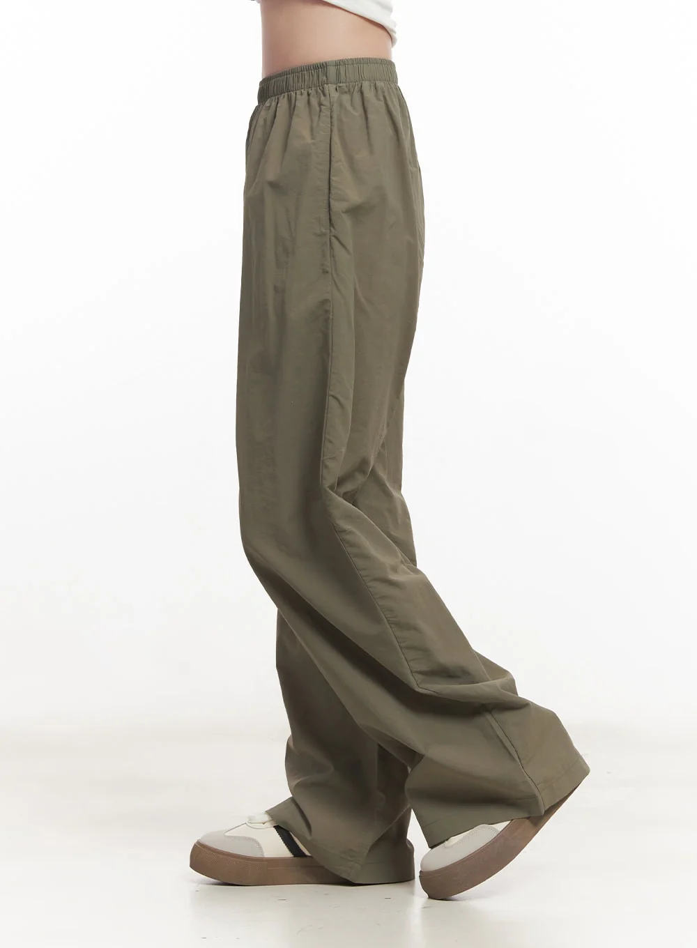 Slouchy Tech Pants CA510 - Image 5