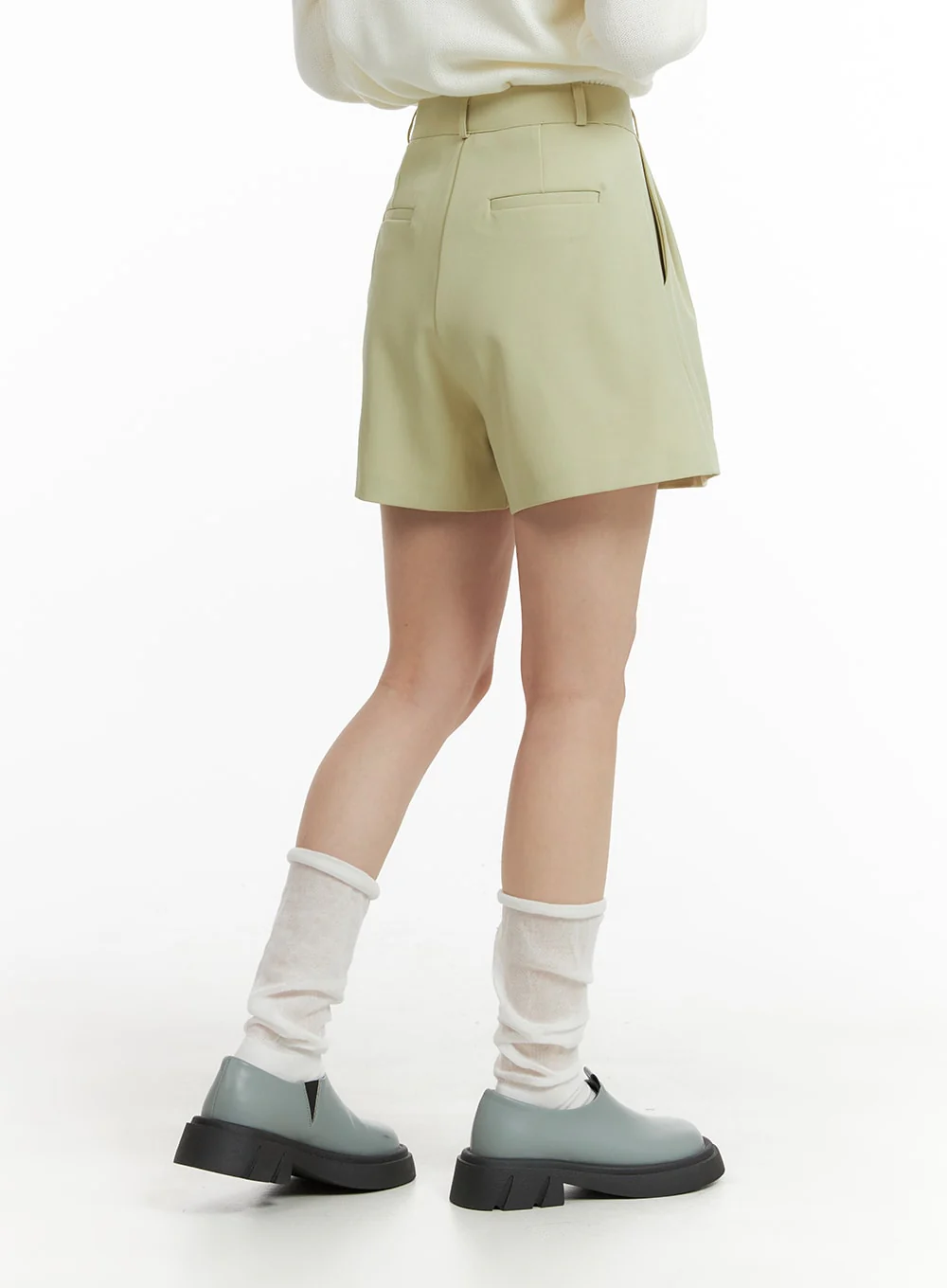 Solid Wide Leg Shorts OM411 - Image 4