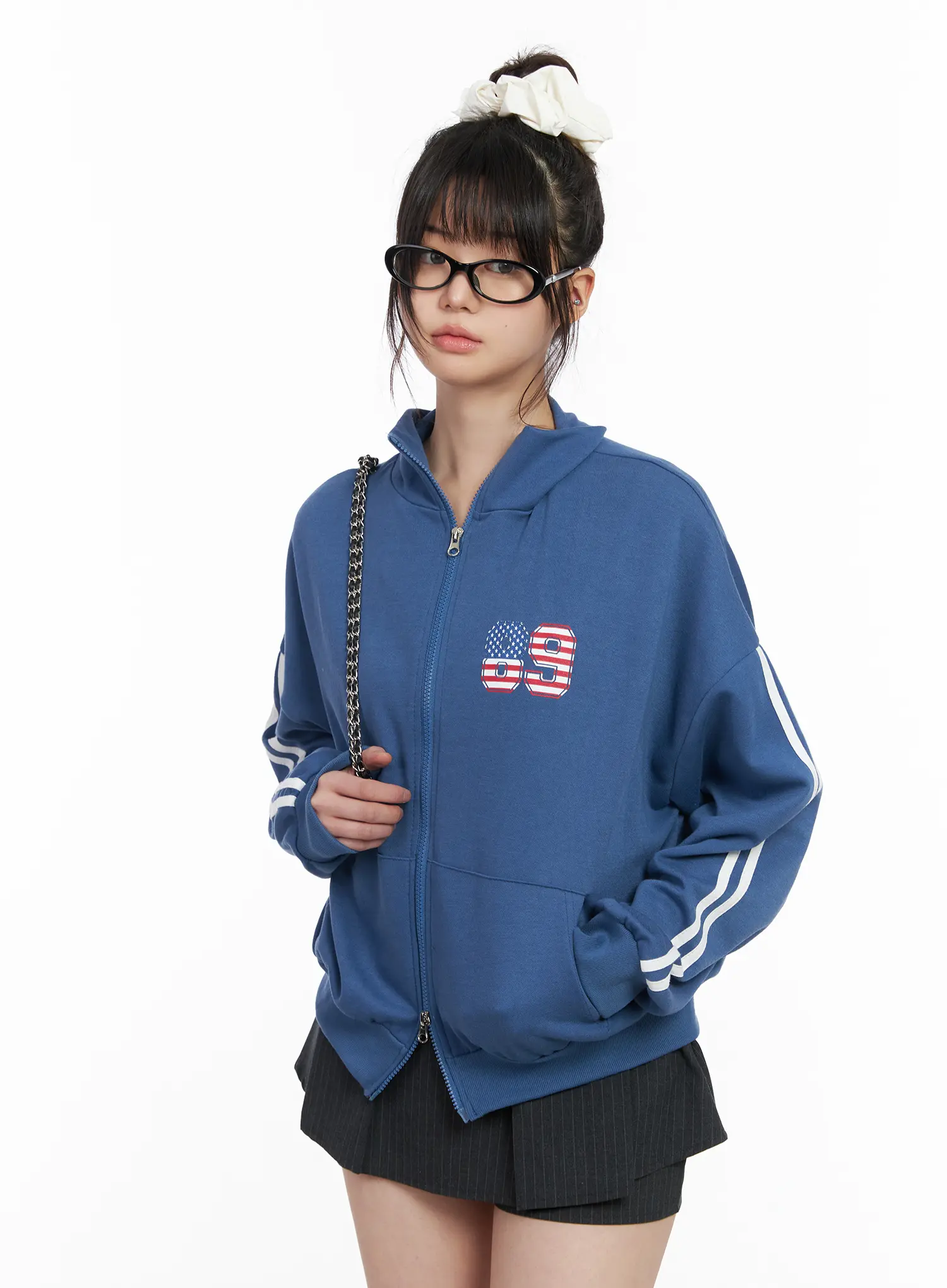 Sporty Graphic Track Jacket CM512 - Image 11