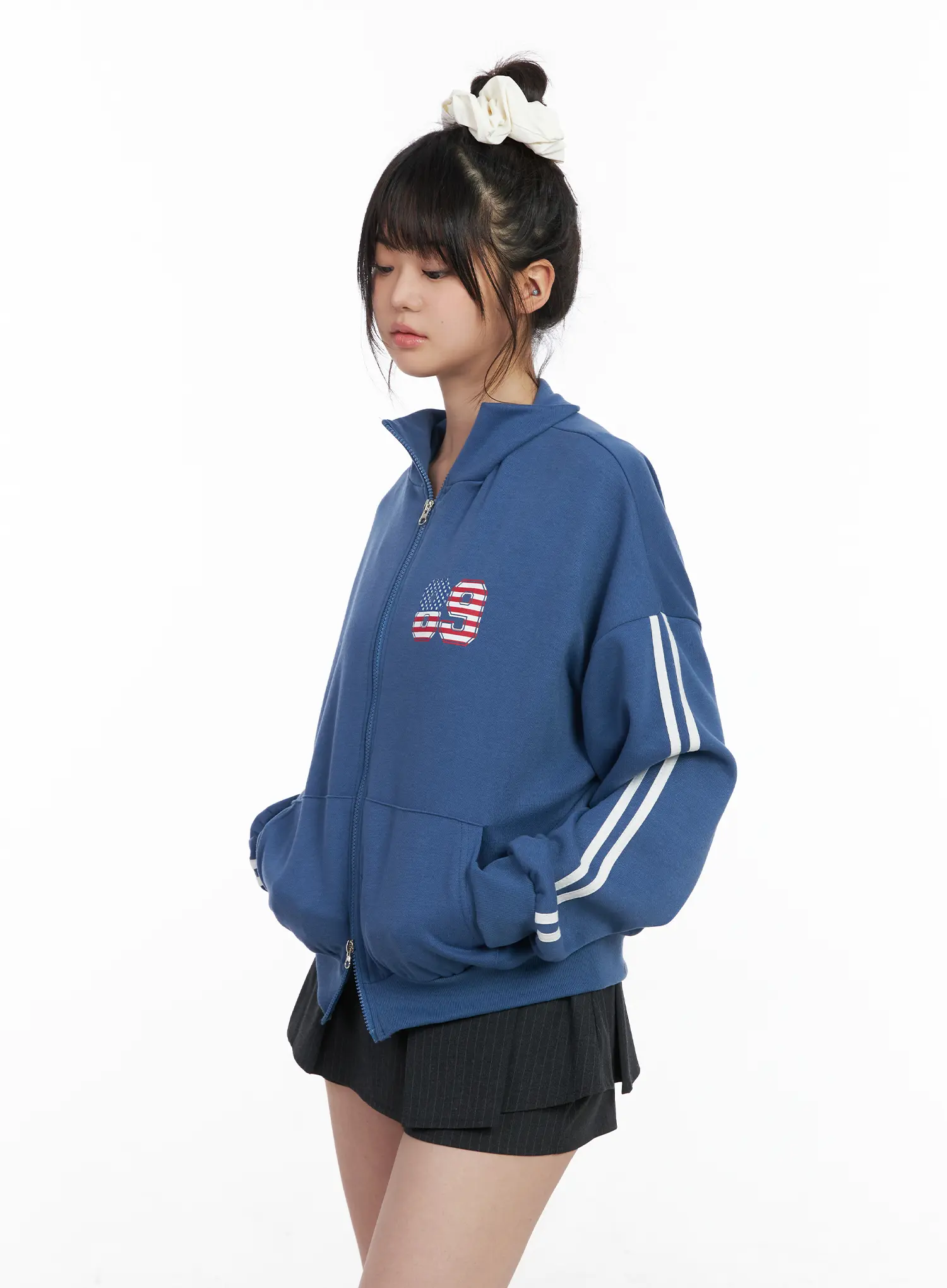 Sporty Graphic Track Jacket CM512 - Image 7