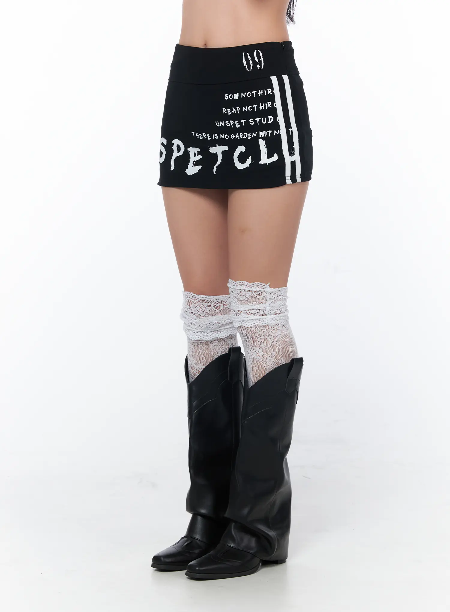 Street Style Mini Skirt CY513 - Image 4